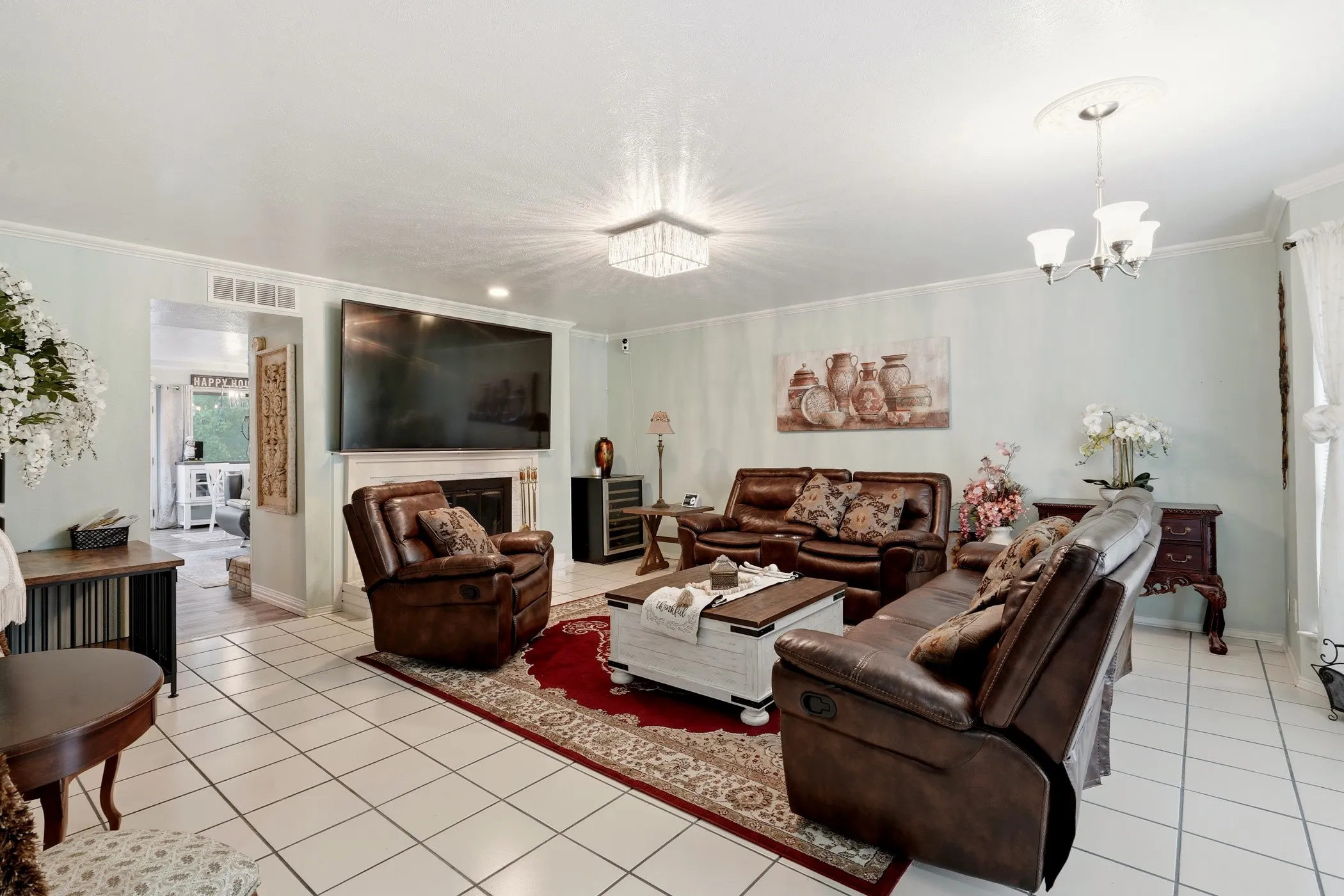 Condominium For Sale in Dallas County , 5860 Marina Drive 24, Garland, Texas 75043, 3 Bedroom, 4 Bathroom, Garage spaces, 2,164 Sqft, built in 1977, mls#21280511, Real Estate Agent in Garland, Homes For Sale in Dallas county, Homes For Sale in Garland, Realtor in Garland Texas, Real Estate Brokerage Independent Realty Texas, Luminita Cordes Realtor