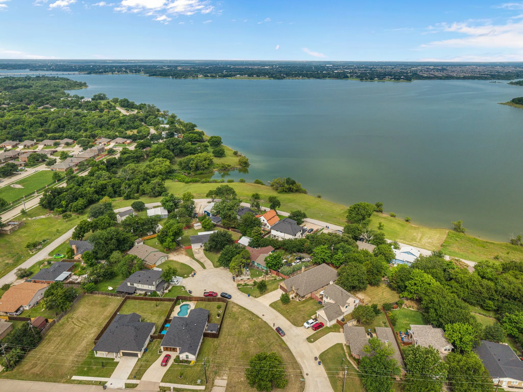 Single Family Residence For Sale in Denton County , 606 Hillside Circle, Little Elm, Texas 75068, 3 Bedroom, 2 Bathroom, 2 Garage spaces, 2,315 Sqft, built in 2020, mls#21282189, Real Estate Agent in Little Elm, Homes For Sale in Denton county, Homes For Sale in Little Elm, Realtor in Little Elm Texas, Real Estate Brokerage Independent Realty Texas, Luminita Cordes Realtor