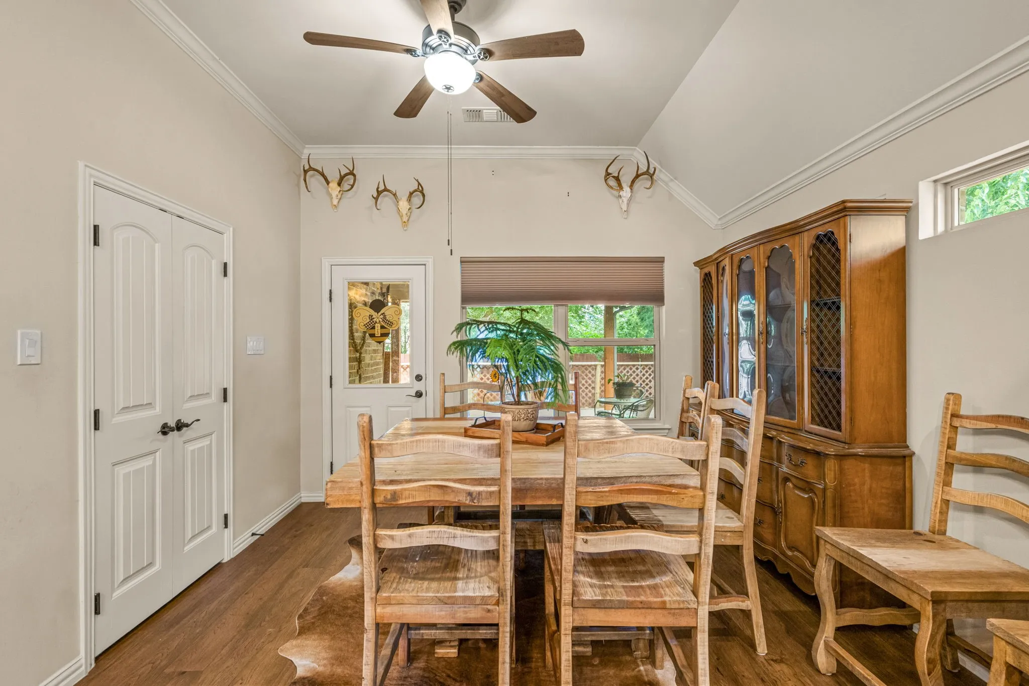 Single Family Residence For Sale in Denton County , 606 Hillside Circle, Little Elm, Texas 75068, 3 Bedroom, 2 Bathroom, 2 Garage spaces, 2,315 Sqft, built in 2020, mls#21282189, Real Estate Agent in Little Elm, Homes For Sale in Denton county, Homes For Sale in Little Elm, Realtor in Little Elm Texas, Real Estate Brokerage Independent Realty Texas, Luminita Cordes Realtor