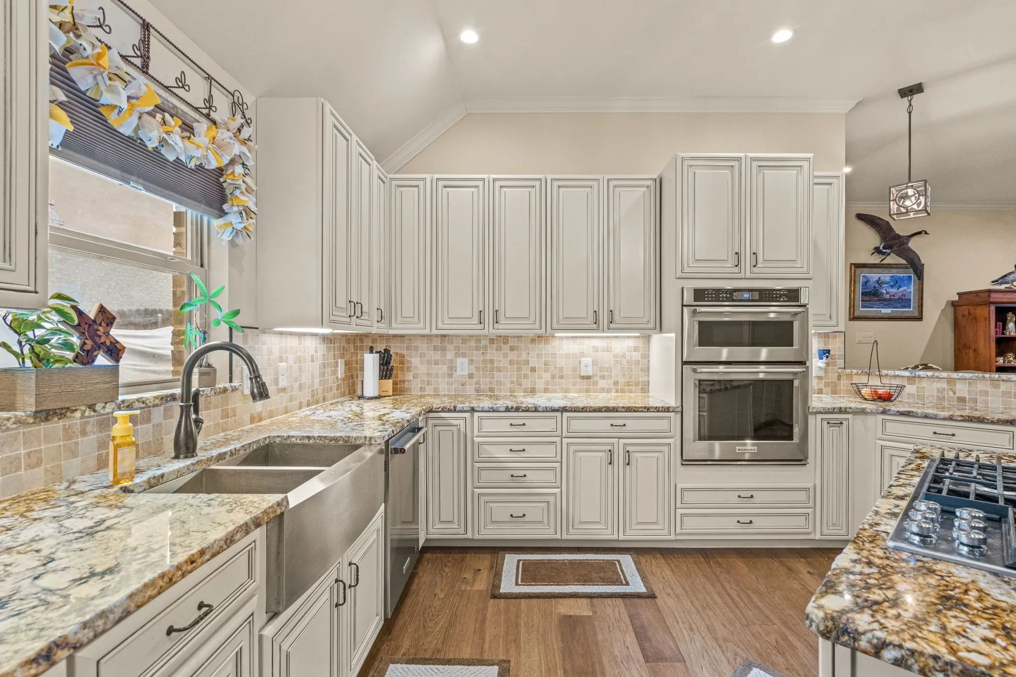 Single Family Residence For Sale in Denton County , 606 Hillside Circle, Little Elm, Texas 75068, 3 Bedroom, 2 Bathroom, 2 Garage spaces, 2,315 Sqft, built in 2020, mls#21282189, Real Estate Agent in Little Elm, Homes For Sale in Denton county, Homes For Sale in Little Elm, Realtor in Little Elm Texas, Real Estate Brokerage Independent Realty Texas, Luminita Cordes Realtor