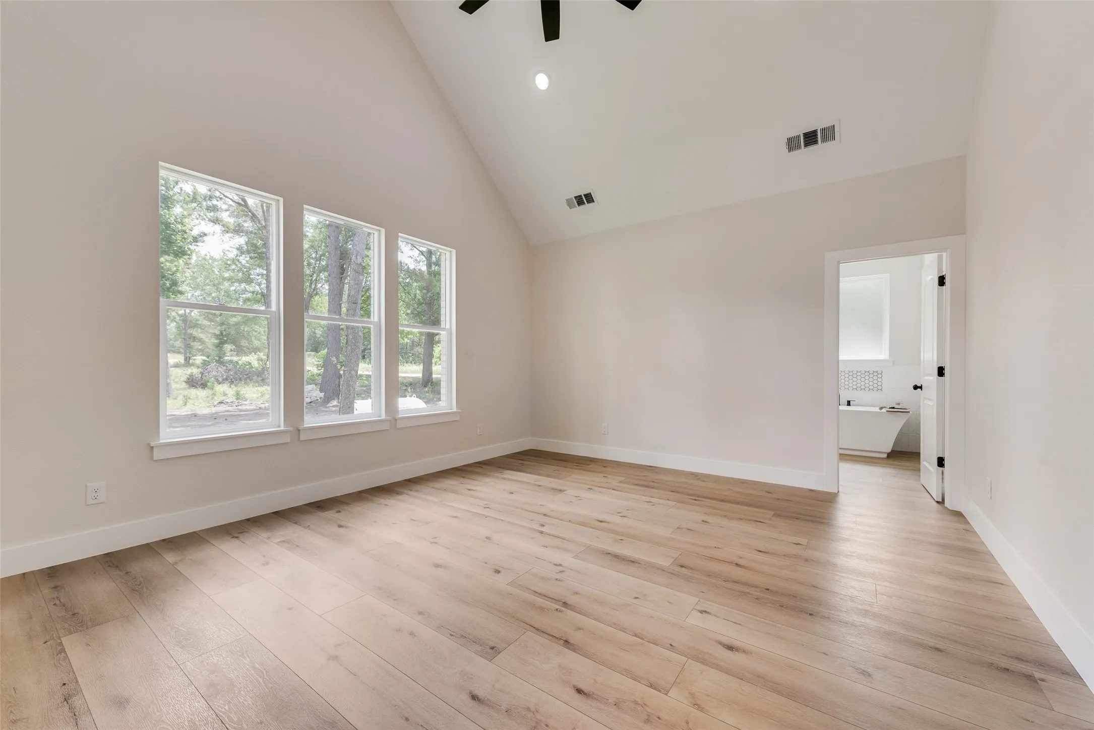 Single Family Residence For Sale in Smith County , 17404 County Road 479, Lindale, Texas 75771, 4 Bedroom, 4 Bathroom, 2 Garage spaces, 2,757 Sqft, built in 2026, mls#21282780, Real Estate Agent in Lindale, Homes For Sale in Smith county, Homes For Sale in Lindale, Realtor in Lindale Texas, Real Estate Brokerage Independent Realty Texas, Luminita Cordes Realtor
