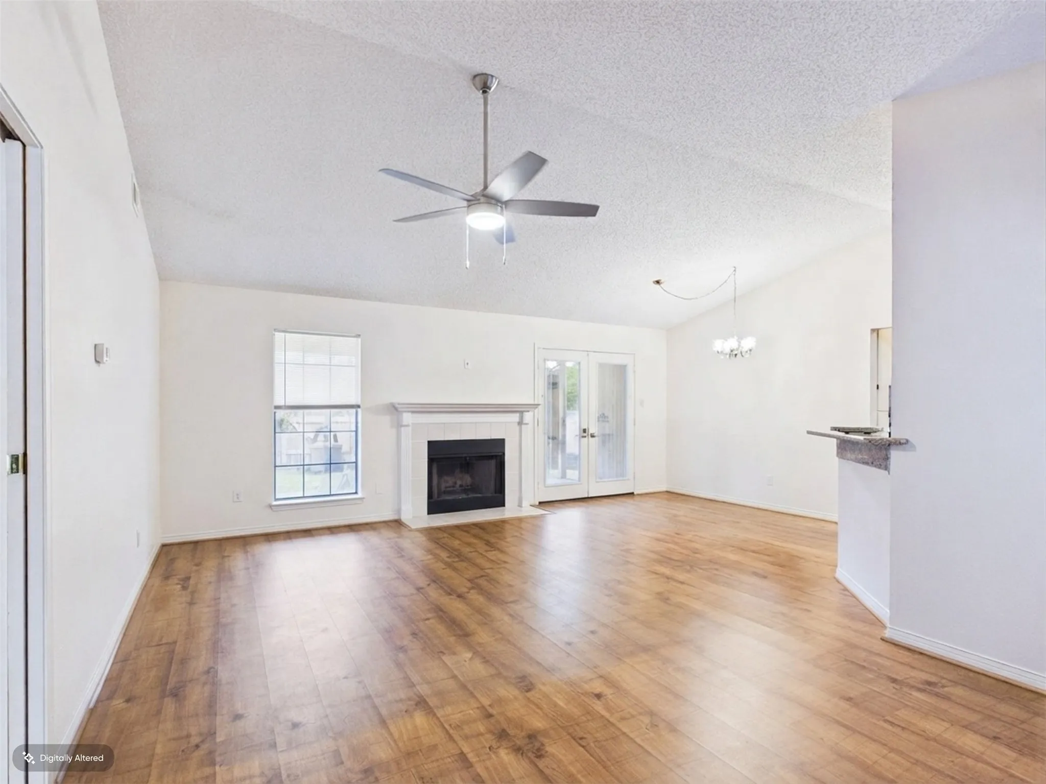 Single Family Residence For Sale in Henderson County , 782 Southwood Drive, Athens, Texas 75751, 3 Bedroom, 2 Bathroom, 1 Garage spaces, 1,536 Sqft, built in 1985, mls#21282826, Real Estate Agent in Athens, Homes For Sale in Henderson county, Homes For Sale in Athens, Realtor in Athens Texas, Real Estate Brokerage Independent Realty Texas, Luminita Cordes Realtor