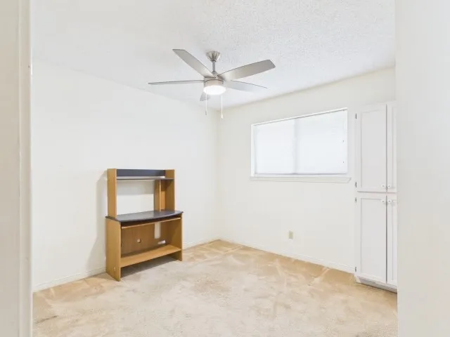 Single Family Residence For Sale in Henderson County , 782 Southwood Drive, Athens, Texas 75751, 3 Bedroom, 2 Bathroom, 1 Garage spaces, 1,536 Sqft, built in 1985, mls#21282826, Real Estate Agent in Athens, Homes For Sale in Henderson county, Homes For Sale in Athens, Realtor in Athens Texas, Real Estate Brokerage Independent Realty Texas, Luminita Cordes Realtor