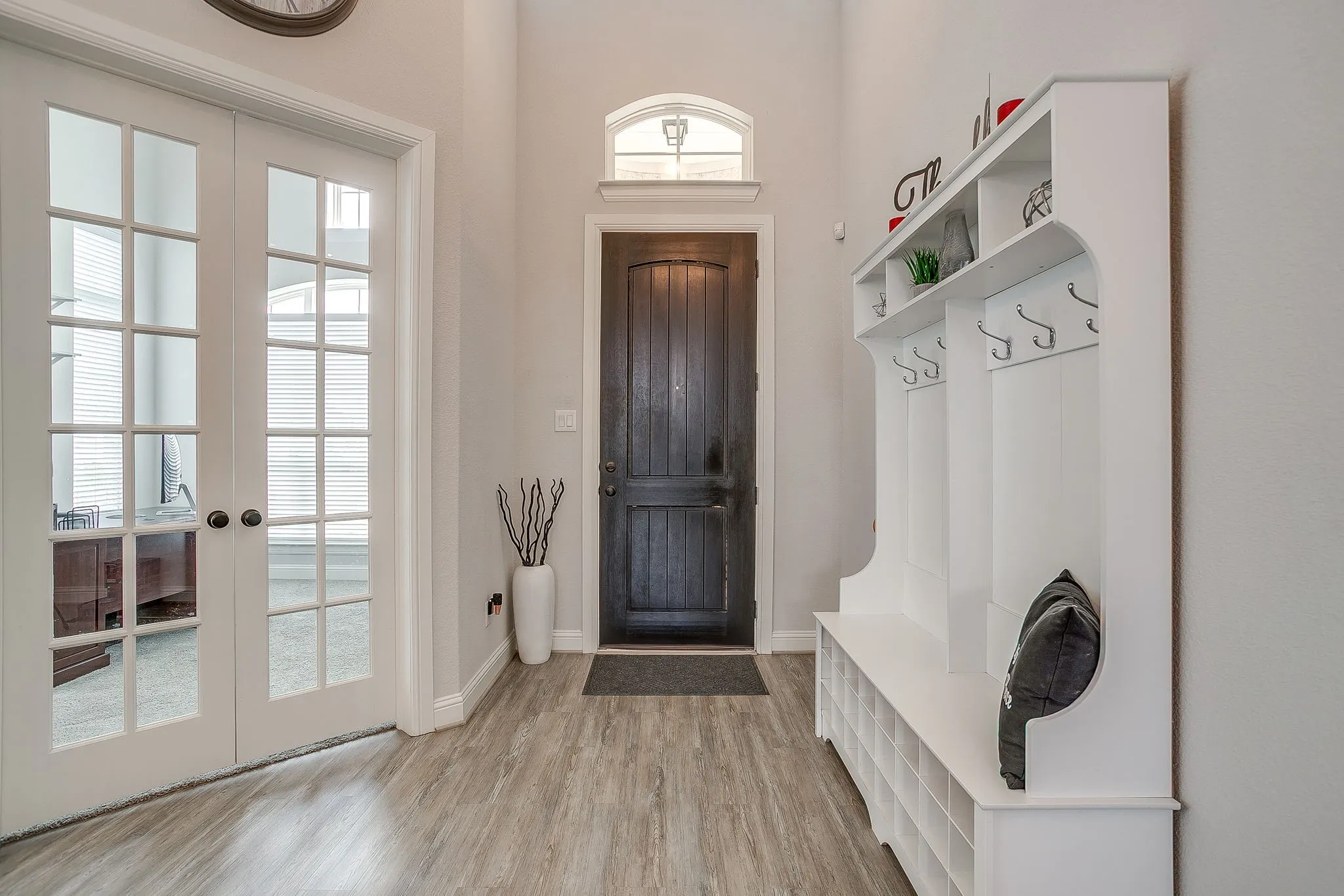 Single Family Residence For Sale in Denton County , 15600 Wild Cherry Lane, Fort Worth, Texas 76262, 4 Bedroom, 3 Bathroom, 2 Garage spaces, 2,831 Sqft, built in 2021, mls#21258556, Real Estate Agent in Fort Worth, Homes For Sale in Denton county, Homes For Sale in Fort Worth, Realtor in Fort Worth Texas, Real Estate Brokerage Independent Realty Texas, Luminita Cordes Realtor