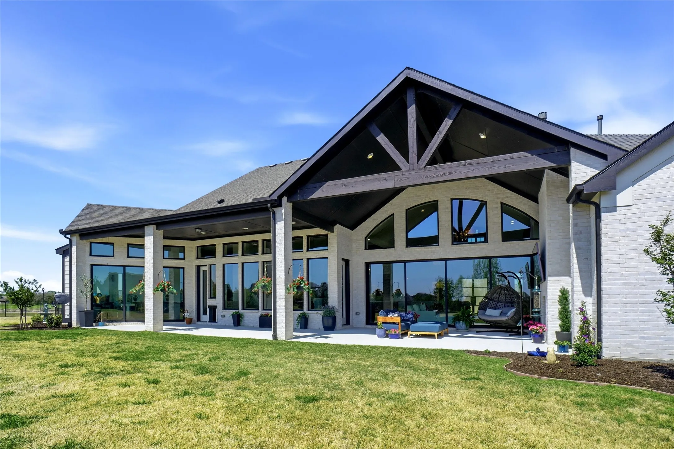Single Family Residence For Sale in Collin County , 4813 Cheshire Lane, Parker, Texas 75002, 5 Bedroom, 6 Bathroom, 3 Garage spaces, 5,045 Sqft, built in 2020, mls#21223090, Real Estate Agent in Parker, Homes For Sale in Collin county, Homes For Sale in Parker, Realtor in Parker Texas, Real Estate Brokerage Independent Realty Texas, Luminita Cordes Realtor