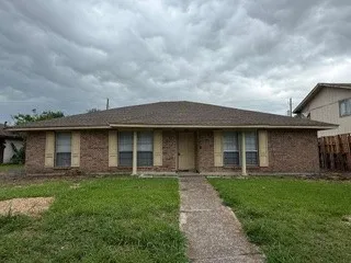 Single Family Residence For Sale in Rockwall County , 8813 Deerwood Drive, Rowlett, Texas 75088, 3 Bedroom, 2 Bathroom, 2 Garage spaces, 1,647 Sqft, built in 1985, mls#21282866, Real Estate Agent in Rowlett, Homes For Sale in Rockwall county, Homes For Sale in Rowlett, Realtor in Rowlett Texas, Real Estate Brokerage Independent Realty Texas, Luminita Cordes Realtor