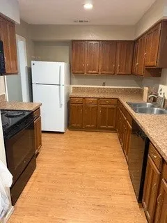 Single Family Residence For Sale in Rockwall County , 8813 Deerwood Drive, Rowlett, Texas 75088, 3 Bedroom, 2 Bathroom, 2 Garage spaces, 1,647 Sqft, built in 1985, mls#21282866, Real Estate Agent in Rowlett, Homes For Sale in Rockwall county, Homes For Sale in Rowlett, Realtor in Rowlett Texas, Real Estate Brokerage Independent Realty Texas, Luminita Cordes Realtor
