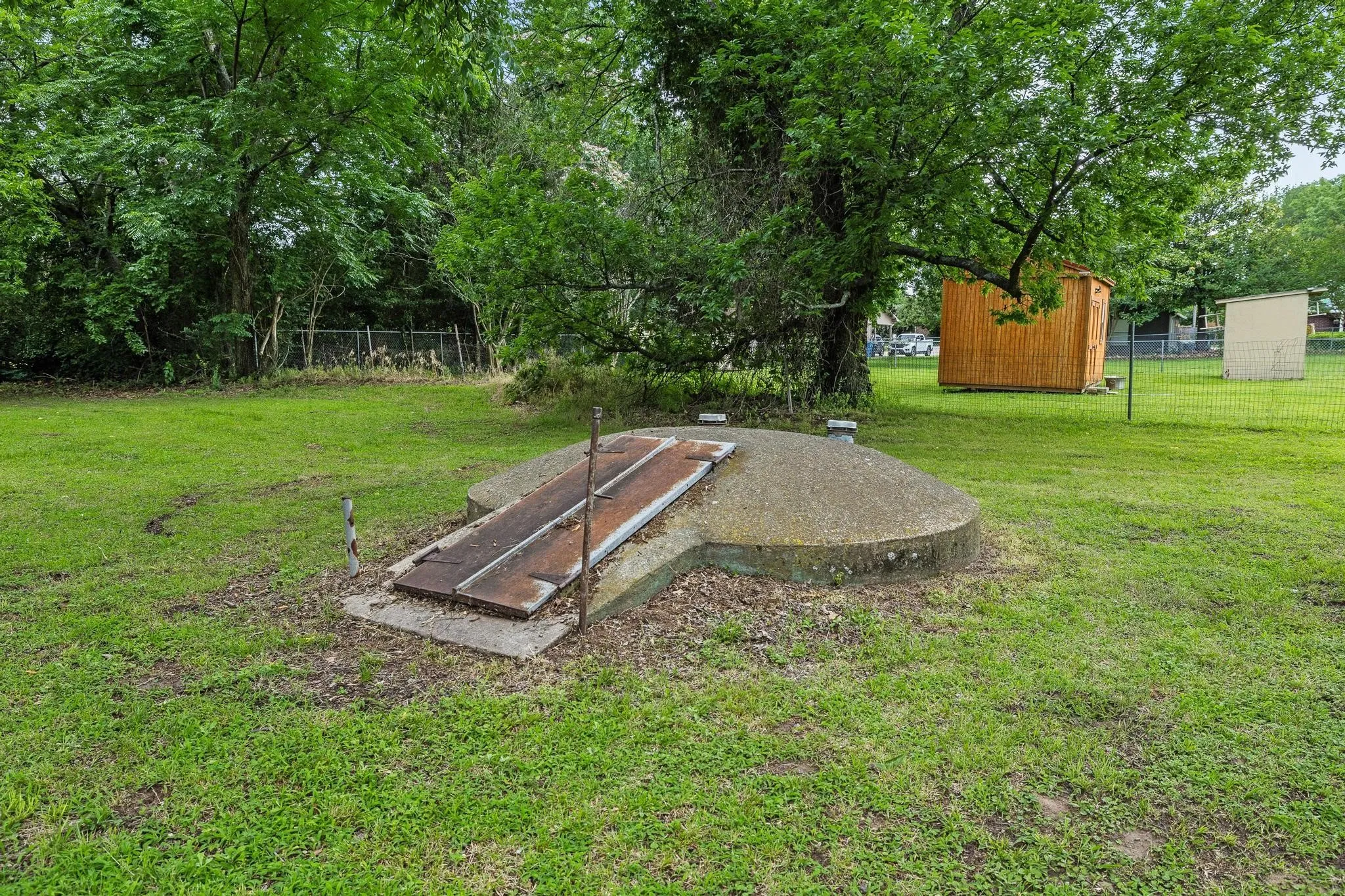 Improved Land For Sale in Grayson County , 2406 Loy Lake Road, Denison, Texas 75020, 0, 0, Garage spaces, 0 Sqft, built in 0, mls#21282884, Real Estate Agent in Denison, Homes For Sale in Grayson county, Homes For Sale in Denison, Realtor in Denison Texas, Real Estate Brokerage Independent Realty Texas, Luminita Cordes Realtor