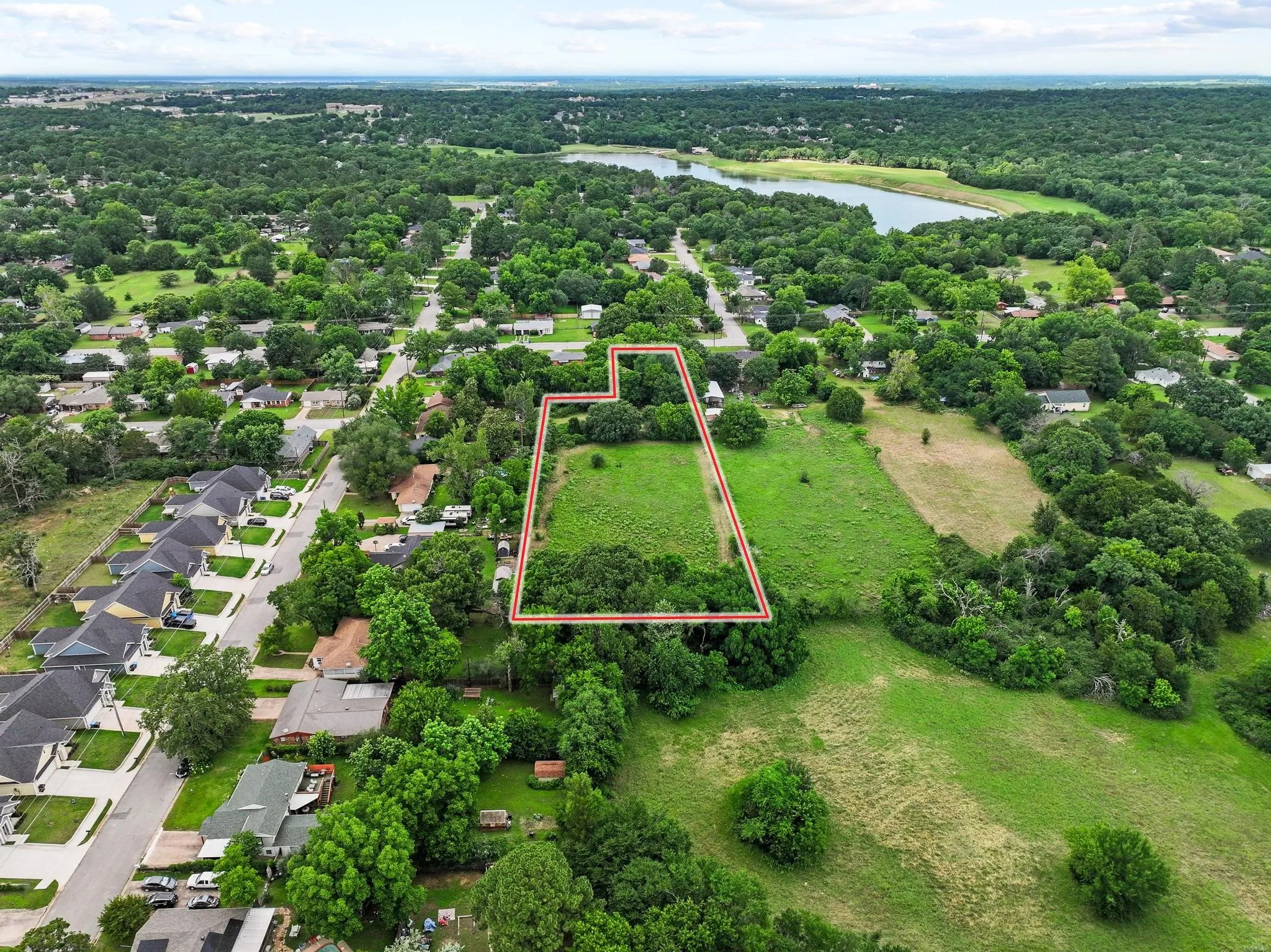 Improved Land For Sale in Grayson County , 2406 Loy Lake Road, Denison, Texas 75020, 0, 0, Garage spaces, 0 Sqft, built in 0, mls#21282884, Real Estate Agent in Denison, Homes For Sale in Grayson county, Homes For Sale in Denison, Realtor in Denison Texas, Real Estate Brokerage Independent Realty Texas, Luminita Cordes Realtor