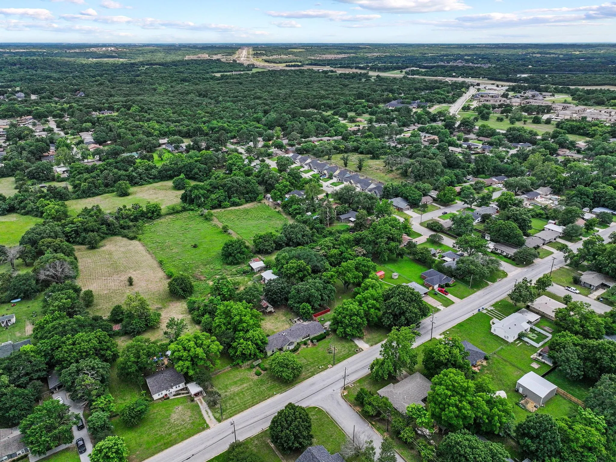Improved Land For Sale in Grayson County , 2406 Loy Lake Road, Denison, Texas 75020, 0, 0, Garage spaces, 0 Sqft, built in 0, mls#21282884, Real Estate Agent in Denison, Homes For Sale in Grayson county, Homes For Sale in Denison, Realtor in Denison Texas, Real Estate Brokerage Independent Realty Texas, Luminita Cordes Realtor