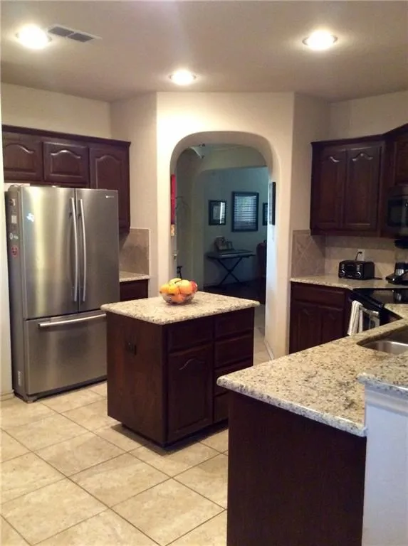 Single Family Residence For Rent in Tarrant County , 13104 Palancar Drive, Fort Worth, Texas 76244, 4 Bedroom, 3 Bathroom, 2 Garage spaces, 2,664 Sqft, built in 2014, mls#21282892, Real Estate Agent in Fort Worth, Homes For Rent in Tarrant county, Homes For Rent in Fort Worth, Realtor in Fort Worth Texas, Real Estate Brokerage Independent Realty Texas, Luminita Cordes Realtor
