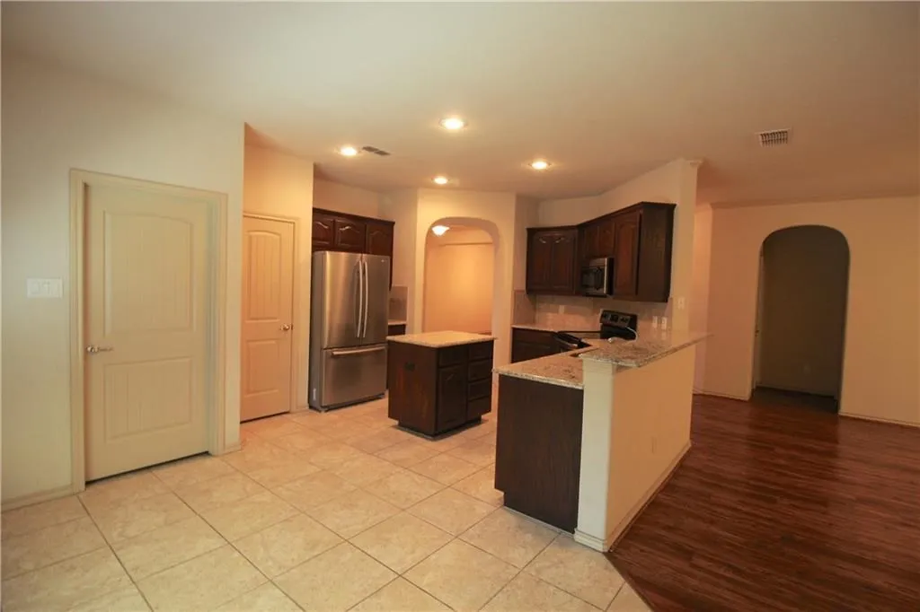 Single Family Residence For Rent in Tarrant County , 13104 Palancar Drive, Fort Worth, Texas 76244, 4 Bedroom, 3 Bathroom, 2 Garage spaces, 2,664 Sqft, built in 2014, mls#21282892, Real Estate Agent in Fort Worth, Homes For Rent in Tarrant county, Homes For Rent in Fort Worth, Realtor in Fort Worth Texas, Real Estate Brokerage Independent Realty Texas, Luminita Cordes Realtor