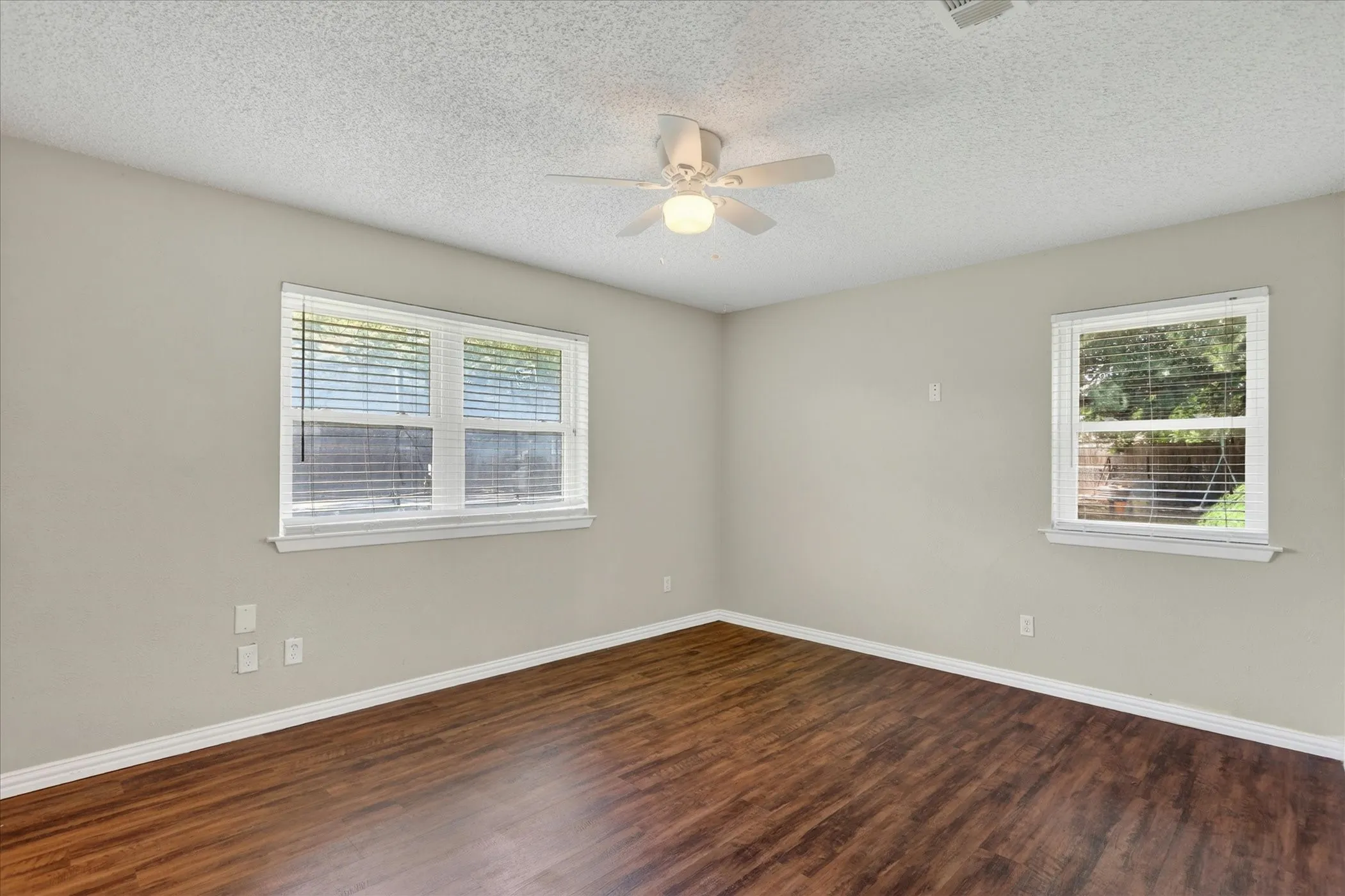 Spacious Second bedroom