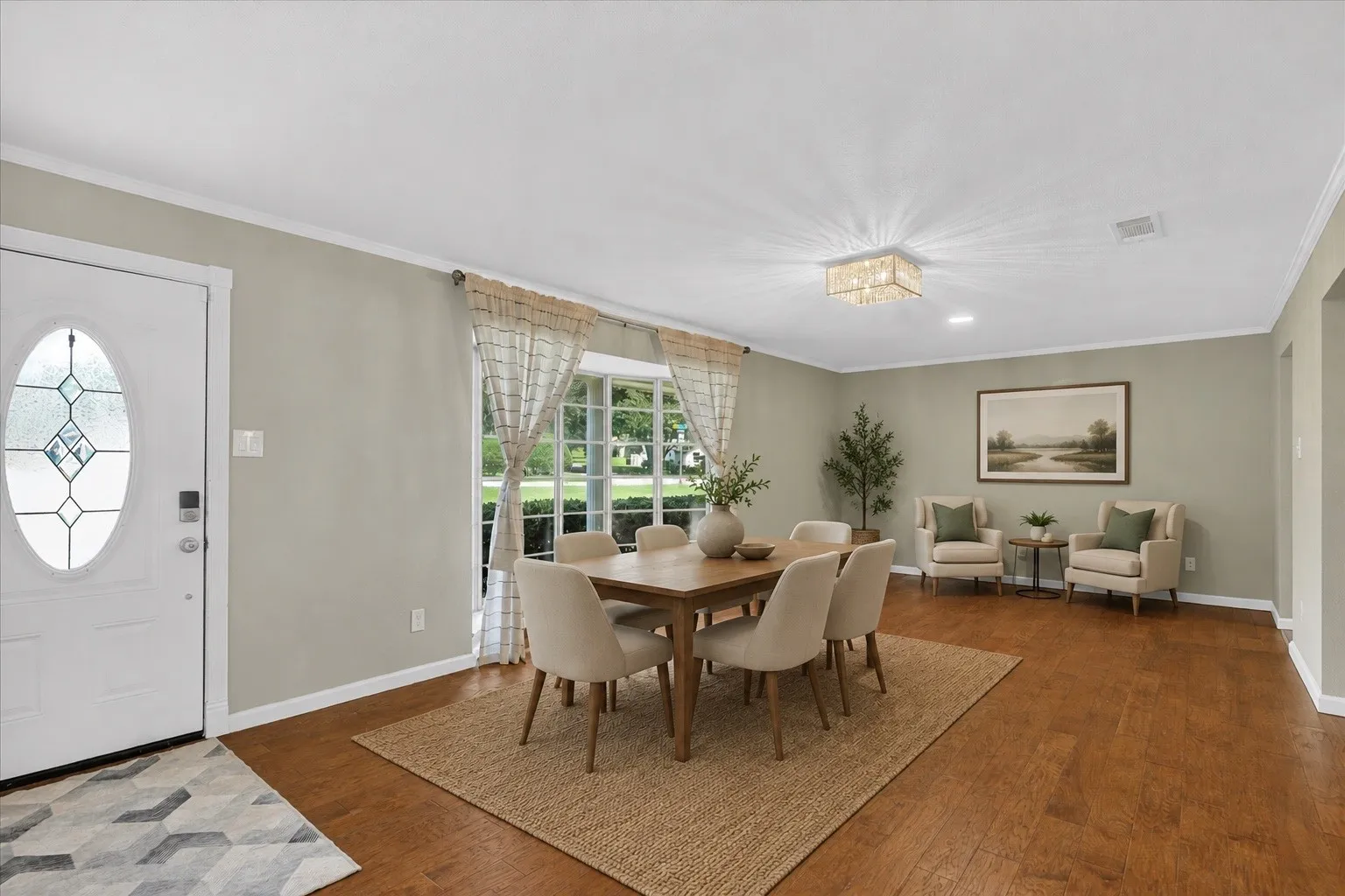 Virtually Staged. Hardwood-style flooring throughout