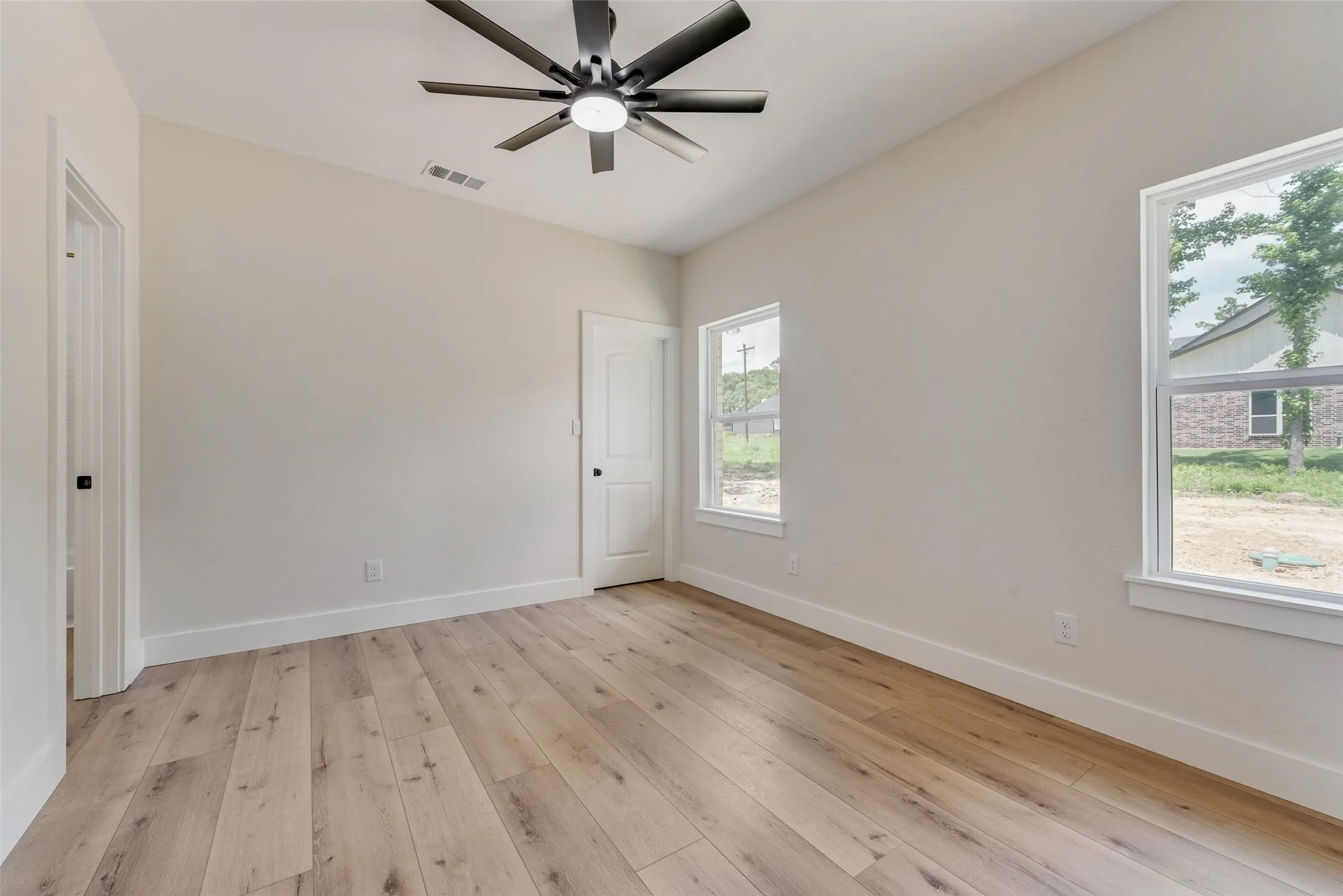 Single Family Residence For Rent in Smith County , 17404 County Road 479, Lindale, Texas 75771, 4 Bedrooms, 4 Bathrooms, 2 Garage spaces, 2,757 Sqft, built in 2026, Price $3,300, mls#21282905, Real Estate Agent in Lindale, Homes For Rent in Smith county, Homes For Rent in Lindale, Realtor in Lindale Texas, Real Estate Brokerage Independent Realty Texas, Luminita Cordes Realtor