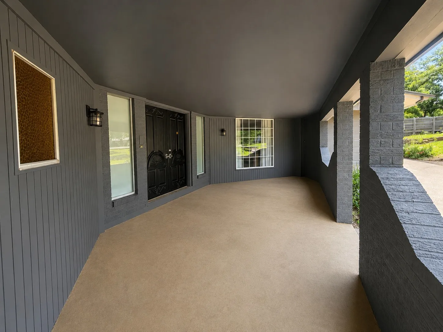 Single Family Residence For Sale in Palo Pinto County , 705 10th Street NW, Mineral Wells, Texas 76067, 3 Bedroom, 3 Bathroom, 2 Garage spaces, 3,034 Sqft, built in 1970, Price $388,900, mls#21282344, Real Estate Agent in Mineral Wells, Homes For Sale in Palo Pinto county, Homes For Sale in Mineral Wells, Realtor in Mineral Wells Texas, Real Estate Brokerage Independent Realty Texas, Luminita Cordes Realtor