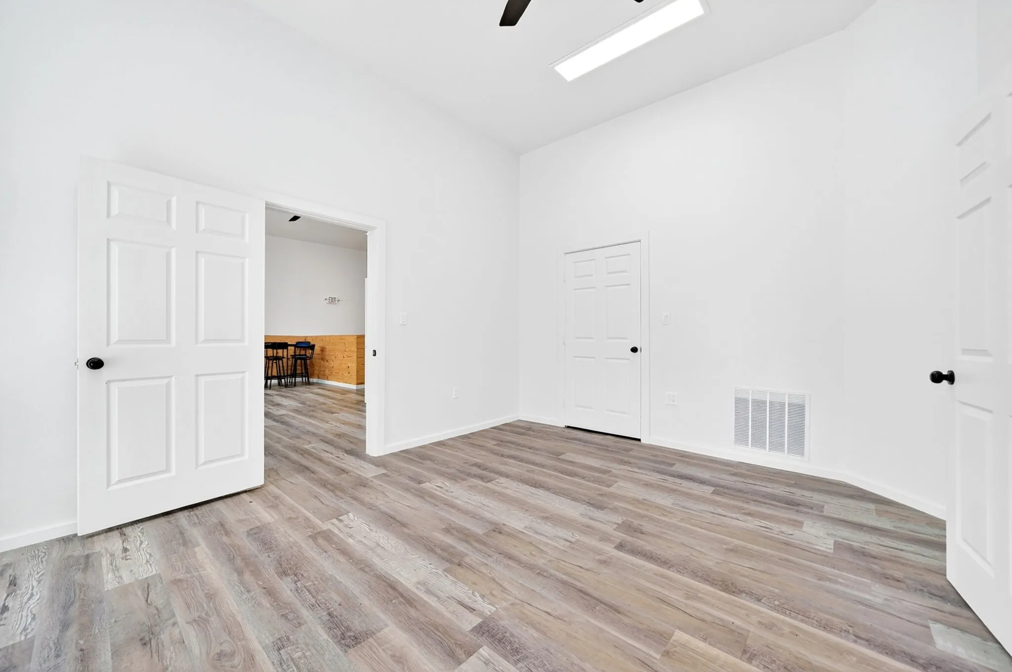 Business For Sale in Kaufman County , 201 N Bois D Arc Street, Forney, Texas 75126, 0, 0, Garage spaces, 4,420 Sqft, built in 1920, Price $1,500,000, mls#21282762, Real Estate Agent in Forney, Homes For Sale in Kaufman county, Homes For Sale in Forney, Realtor in Forney Texas, Real Estate Brokerage Independent Realty Texas, Luminita Cordes Realtor