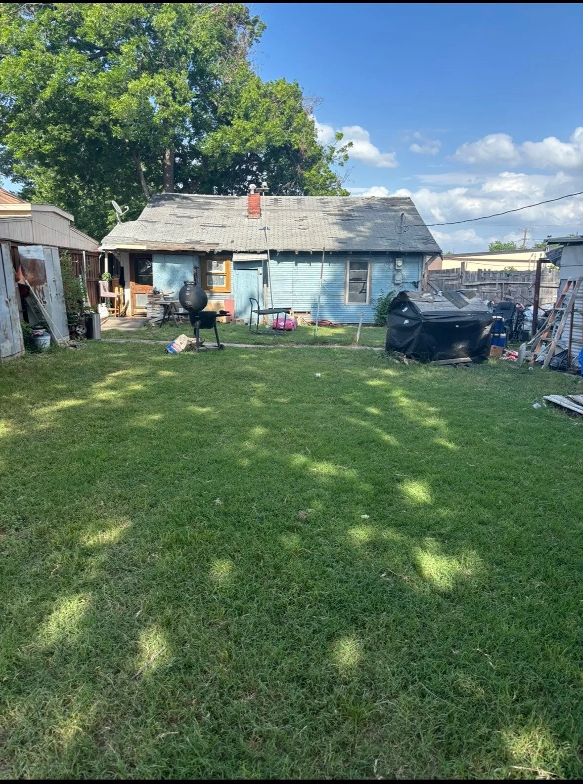 Single Family Residence For Sale in Dallas County , 1027 Hollywood Avenue, Dallas, Texas 75208, 2 Bedrooms, 1 Bathroom, Garage spaces, 925 Sqft, built in 1913, Price $175,000, mls#21282808, Real Estate Agent in Dallas, Homes For Sale in Dallas county, Homes For Sale in Dallas, Realtor in Dallas Texas, Real Estate Brokerage Independent Realty Texas, Luminita Cordes Realtor