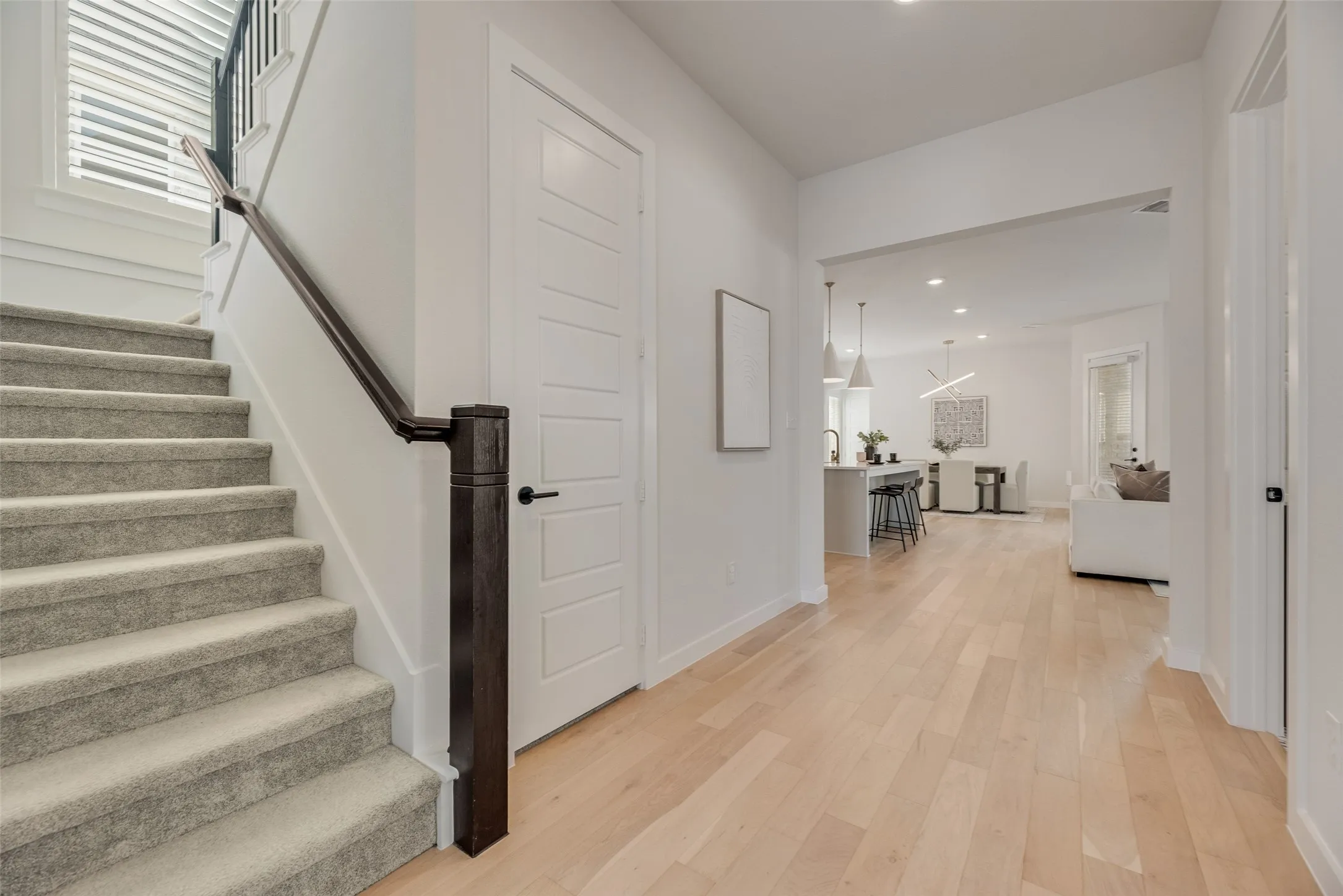 Single Family Residence For Sale in Collin County , 3619 Doramus Drive, Celina, Texas 75009, 4 Bedroom, 4 Bathroom, 2 Garage spaces, 3,055 Sqft, built in 2020, mls#21282956, Real Estate Agent in Celina, Homes For Sale in Collin county, Homes For Sale in Celina, Realtor in Celina Texas, Real Estate Brokerage Independent Realty Texas, Luminita Cordes Realtor