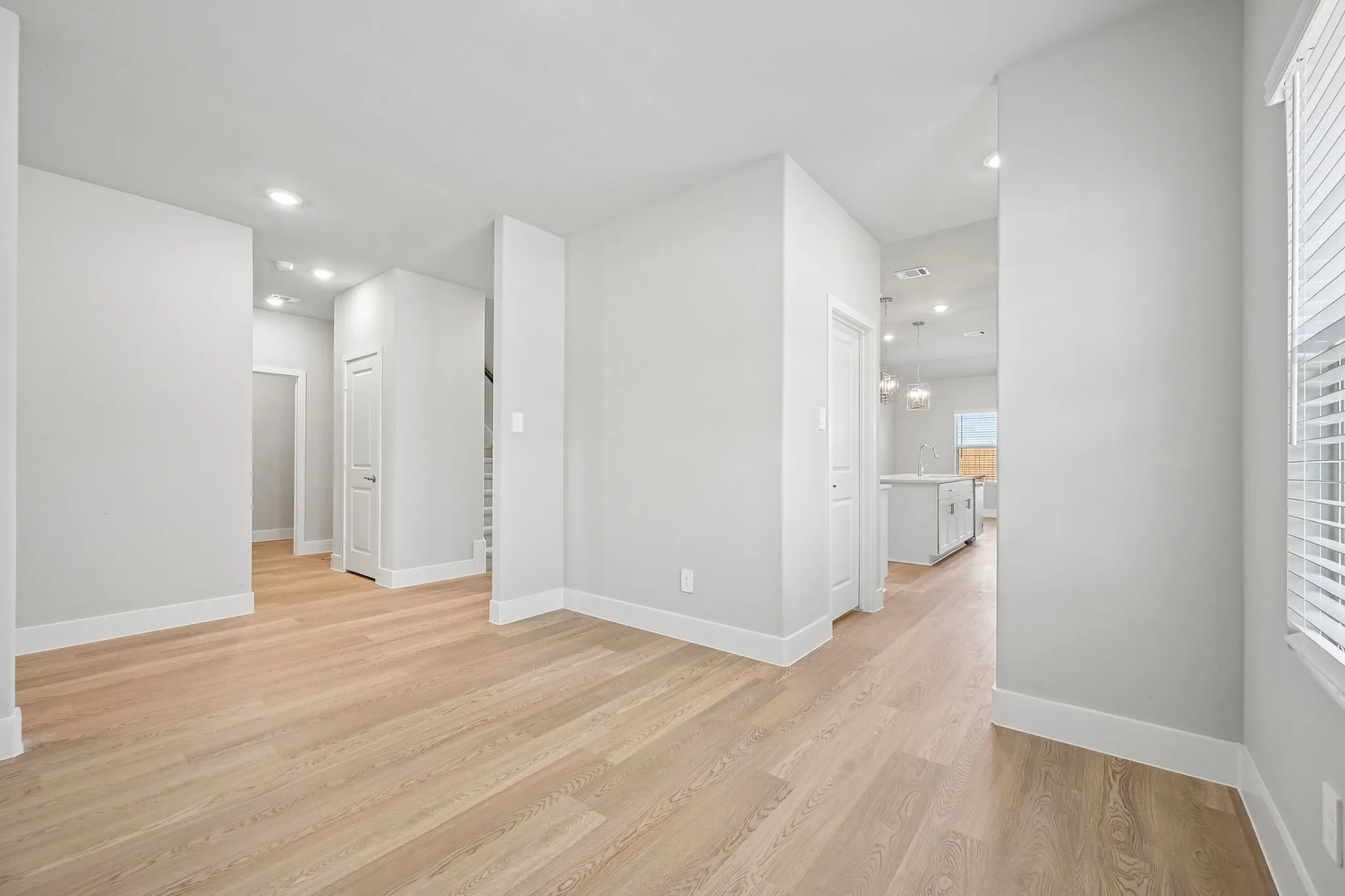 Single Family Residence For Sale in Collin County , 3506 Buffalo Creek Drive, Farmersville, Texas 75442, 5 Bedroom, 4 Bathroom, 3 Garage spaces, 3,428 Sqft, built in 2026, mls#21282229, Real Estate Agent in Farmersville, Homes For Sale in Collin county, Homes For Sale in Farmersville, Realtor in Farmersville Texas, Real Estate Brokerage Independent Realty Texas, Luminita Cordes Realtor