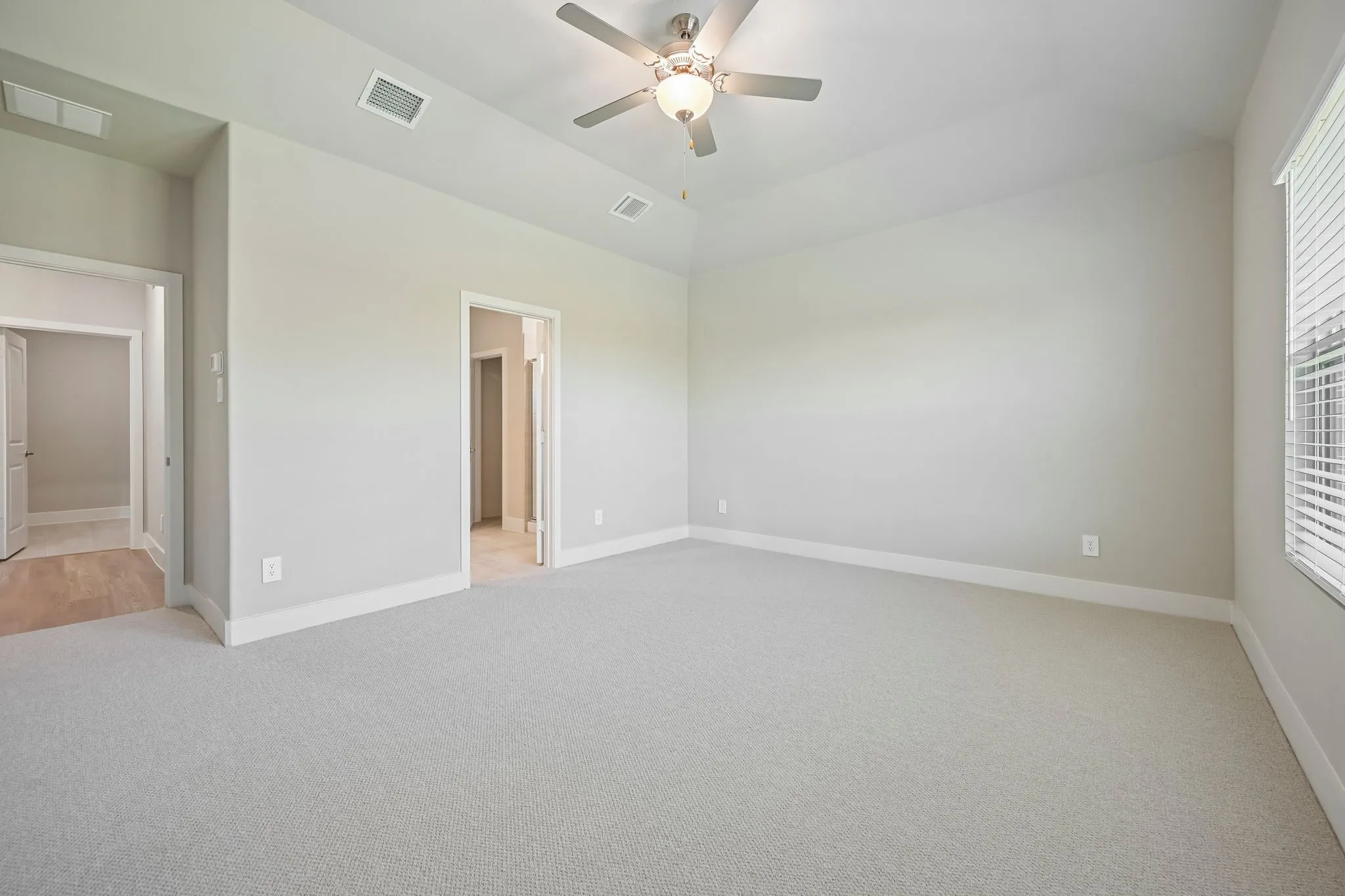 Single Family Residence For Sale in Collin County , 3506 Buffalo Creek Drive, Farmersville, Texas 75442, 5 Bedroom, 4 Bathroom, 3 Garage spaces, 3,428 Sqft, built in 2026, mls#21282229, Real Estate Agent in Farmersville, Homes For Sale in Collin county, Homes For Sale in Farmersville, Realtor in Farmersville Texas, Real Estate Brokerage Independent Realty Texas, Luminita Cordes Realtor