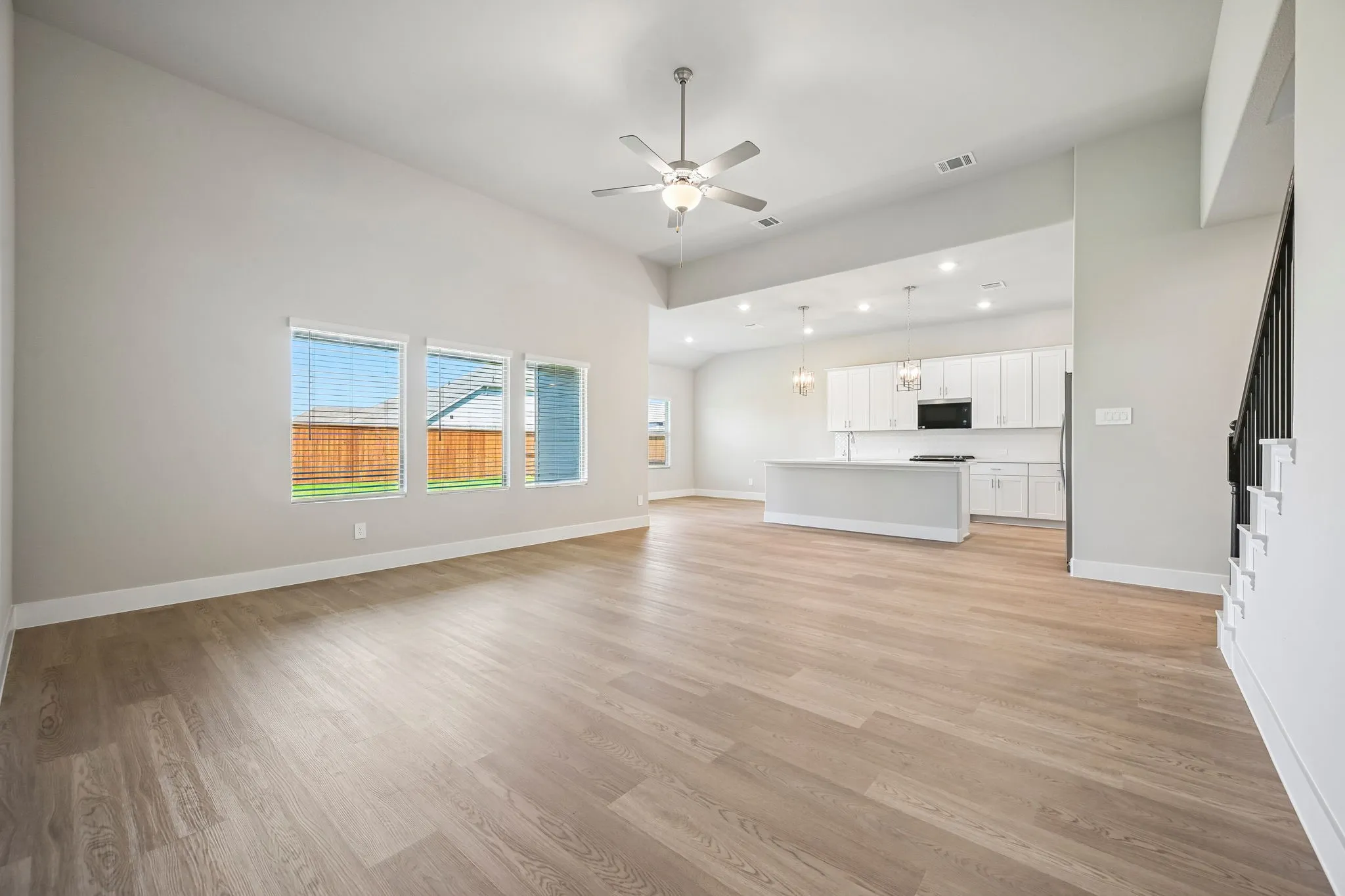 Single Family Residence For Sale in Collin County , 3506 Buffalo Creek Drive, Farmersville, Texas 75442, 5 Bedroom, 4 Bathroom, 3 Garage spaces, 3,428 Sqft, built in 2026, mls#21282229, Real Estate Agent in Farmersville, Homes For Sale in Collin county, Homes For Sale in Farmersville, Realtor in Farmersville Texas, Real Estate Brokerage Independent Realty Texas, Luminita Cordes Realtor