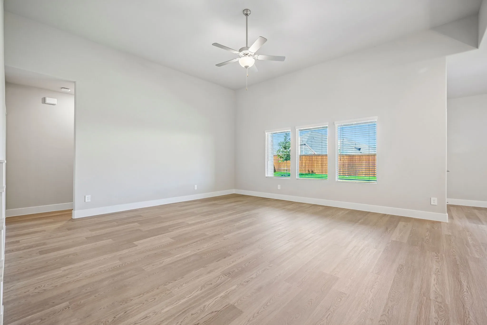 Single Family Residence For Sale in Collin County , 3506 Buffalo Creek Drive, Farmersville, Texas 75442, 5 Bedroom, 4 Bathroom, 3 Garage spaces, 3,428 Sqft, built in 2026, mls#21282229, Real Estate Agent in Farmersville, Homes For Sale in Collin county, Homes For Sale in Farmersville, Realtor in Farmersville Texas, Real Estate Brokerage Independent Realty Texas, Luminita Cordes Realtor