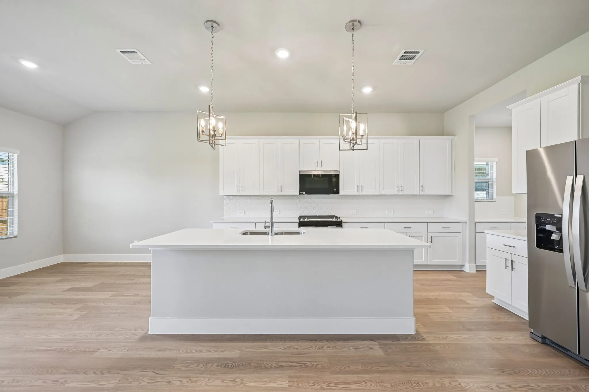 Single Family Residence For Sale in Collin County , 3506 Buffalo Creek Drive, Farmersville, Texas 75442, 5 Bedroom, 4 Bathroom, 3 Garage spaces, 3,428 Sqft, built in 2026, mls#21282229, Real Estate Agent in Farmersville, Homes For Sale in Collin county, Homes For Sale in Farmersville, Realtor in Farmersville Texas, Real Estate Brokerage Independent Realty Texas, Luminita Cordes Realtor