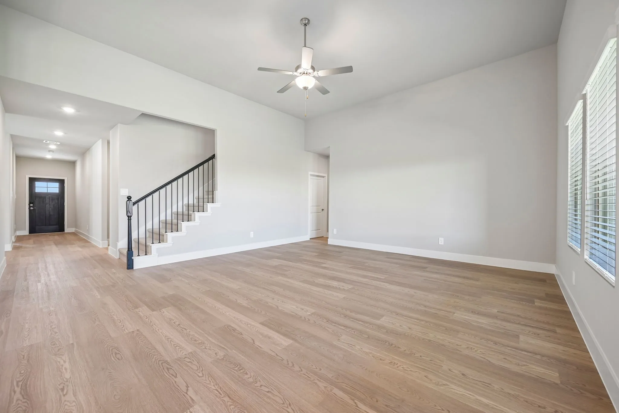 Single Family Residence For Sale in Collin County , 3506 Buffalo Creek Drive, Farmersville, Texas 75442, 5 Bedroom, 4 Bathroom, 3 Garage spaces, 3,428 Sqft, built in 2026, mls#21282229, Real Estate Agent in Farmersville, Homes For Sale in Collin county, Homes For Sale in Farmersville, Realtor in Farmersville Texas, Real Estate Brokerage Independent Realty Texas, Luminita Cordes Realtor