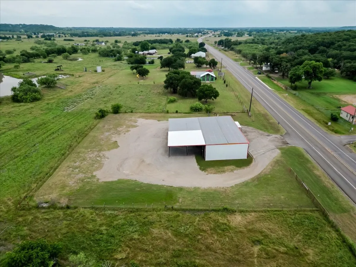 Business For Sale in Palo Pinto County , 2815 S Highway 281, Mineral Wells, Texas 76067, 0, 0, Garage spaces, 4,500 Sqft, built in 2006, mls#21280206, Real Estate Agent in Mineral Wells, Homes For Sale in Palo Pinto county, Homes For Sale in Mineral Wells, Realtor in Mineral Wells Texas, Real Estate Brokerage Independent Realty Texas, Luminita Cordes Realtor