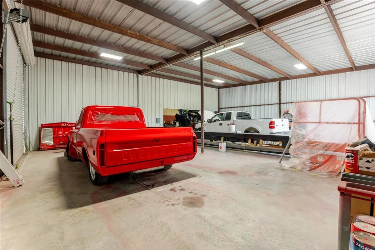 Business For Sale in Palo Pinto County , 2815 S Highway 281, Mineral Wells, Texas 76067, 0, 0, Garage spaces, 4,500 Sqft, built in 2006, mls#21280206, Real Estate Agent in Mineral Wells, Homes For Sale in Palo Pinto county, Homes For Sale in Mineral Wells, Realtor in Mineral Wells Texas, Real Estate Brokerage Independent Realty Texas, Luminita Cordes Realtor