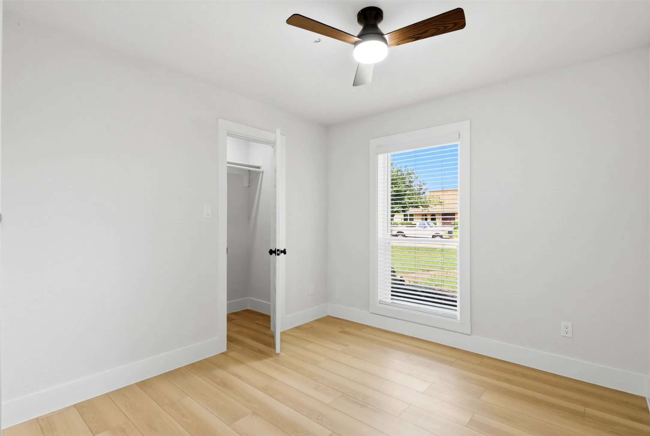 Single Family Residence For Sale in Dallas County , 1208 Berkeley Drive, Richardson, Texas 75081, 4 Bedroom, 3 Bathroom, 1 Garage spaces, 1,706 Sqft, built in 1967, mls#21282637, Real Estate Agent in Richardson, Homes For Sale in Dallas county, Homes For Sale in Richardson, Realtor in Richardson Texas, Real Estate Brokerage Independent Realty Texas, Luminita Cordes Realtor