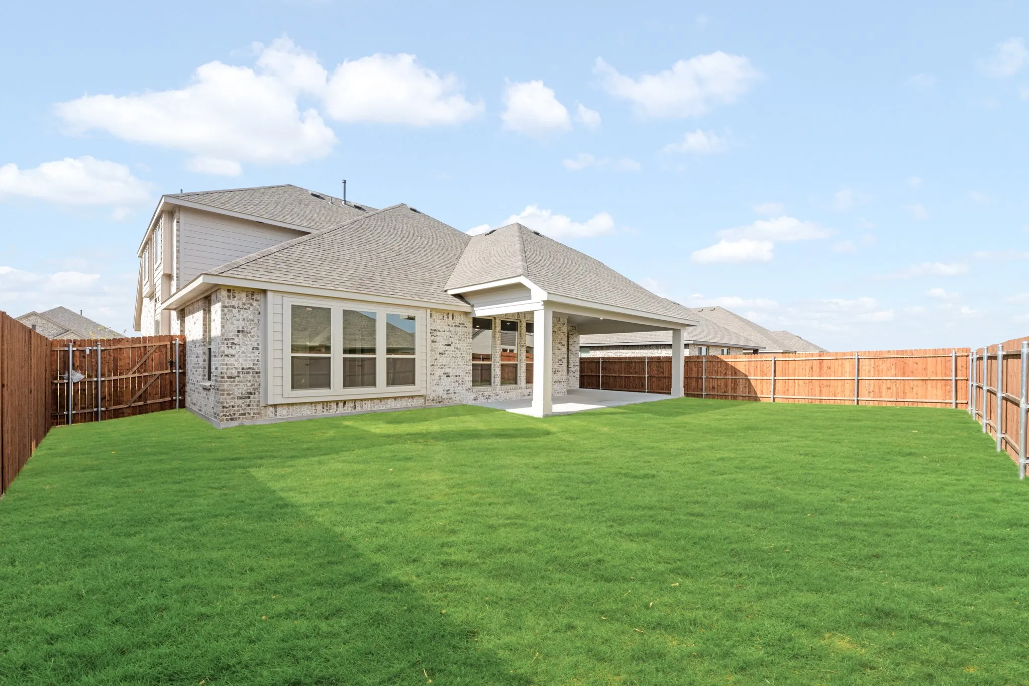 Single Family Residence For Sale in Tarrant County , 1121 Hackberry Lane, Crowley, Texas 76036, 5 Bedroom, 3 Bathroom, 2 Garage spaces, 3,435 Sqft, built in 2026, mls#21282997, Real Estate Agent in Crowley, Homes For Sale in Tarrant county, Homes For Sale in Crowley, Realtor in Crowley Texas, Real Estate Brokerage Independent Realty Texas, Luminita Cordes Realtor