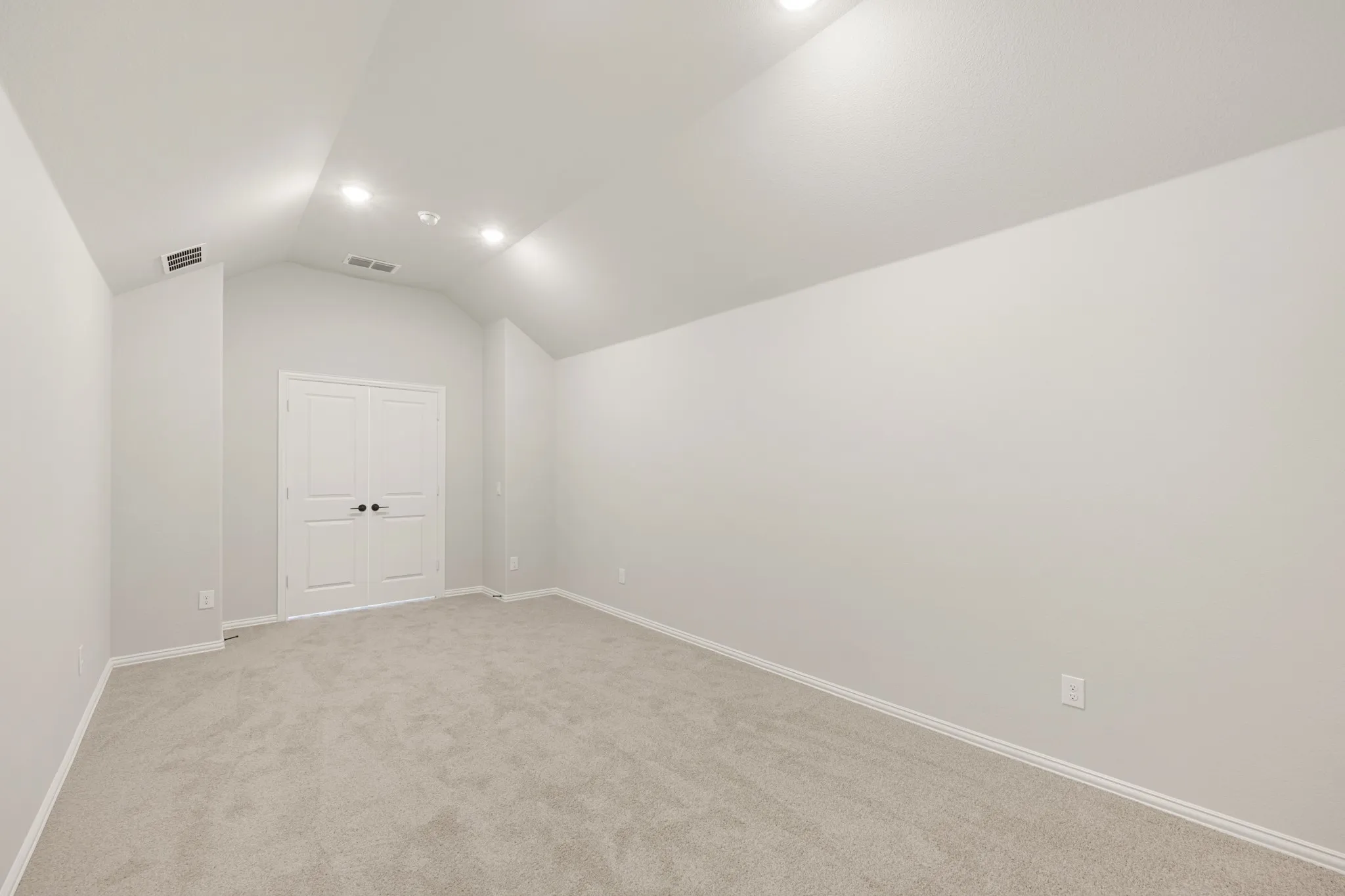 Single Family Residence For Sale in Tarrant County , 1121 Hackberry Lane, Crowley, Texas 76036, 5 Bedroom, 3 Bathroom, 2 Garage spaces, 3,435 Sqft, built in 2026, mls#21282997, Real Estate Agent in Crowley, Homes For Sale in Tarrant county, Homes For Sale in Crowley, Realtor in Crowley Texas, Real Estate Brokerage Independent Realty Texas, Luminita Cordes Realtor