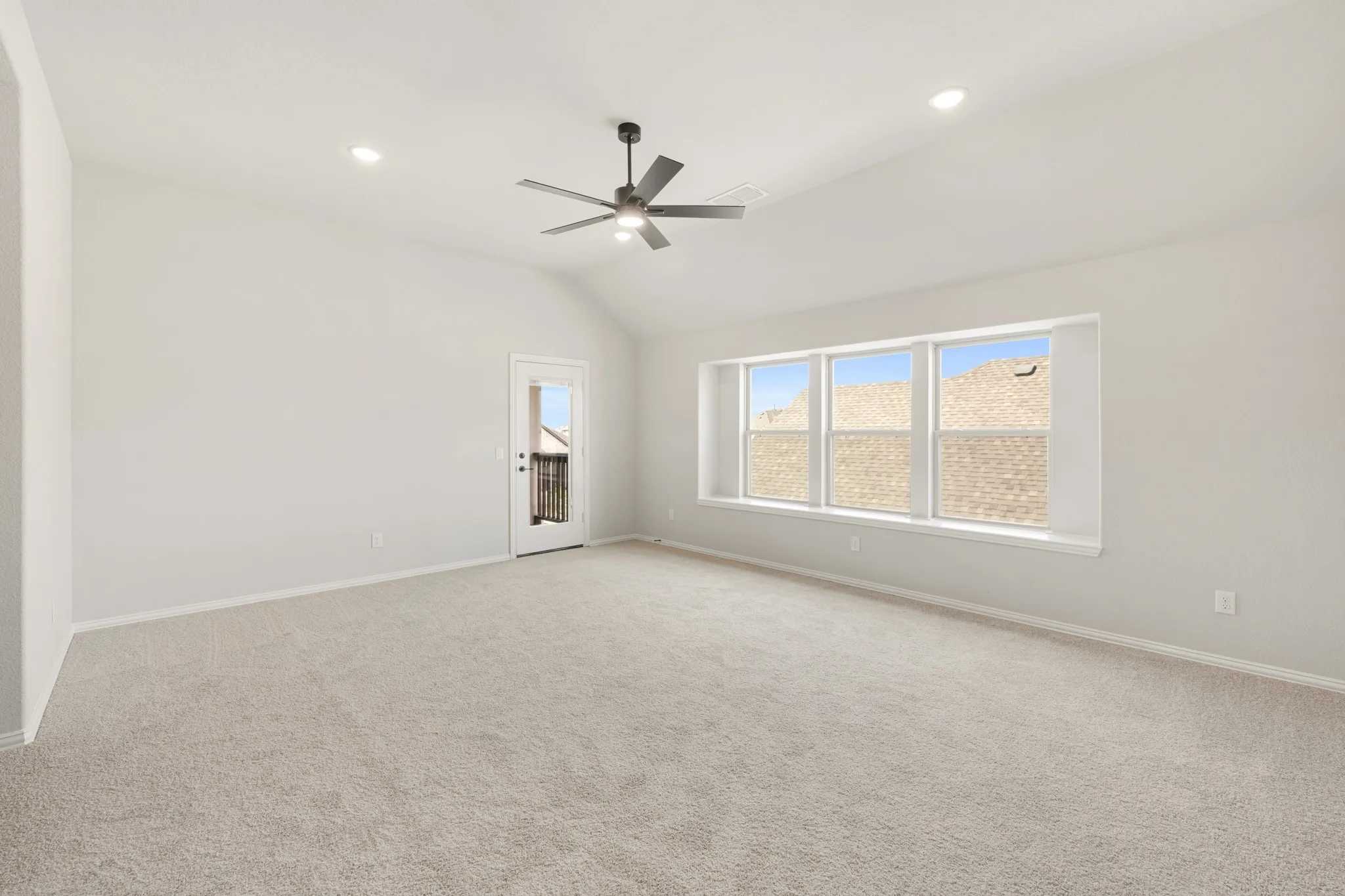 Single Family Residence For Sale in Tarrant County , 1121 Hackberry Lane, Crowley, Texas 76036, 5 Bedroom, 3 Bathroom, 2 Garage spaces, 3,435 Sqft, built in 2026, mls#21282997, Real Estate Agent in Crowley, Homes For Sale in Tarrant county, Homes For Sale in Crowley, Realtor in Crowley Texas, Real Estate Brokerage Independent Realty Texas, Luminita Cordes Realtor