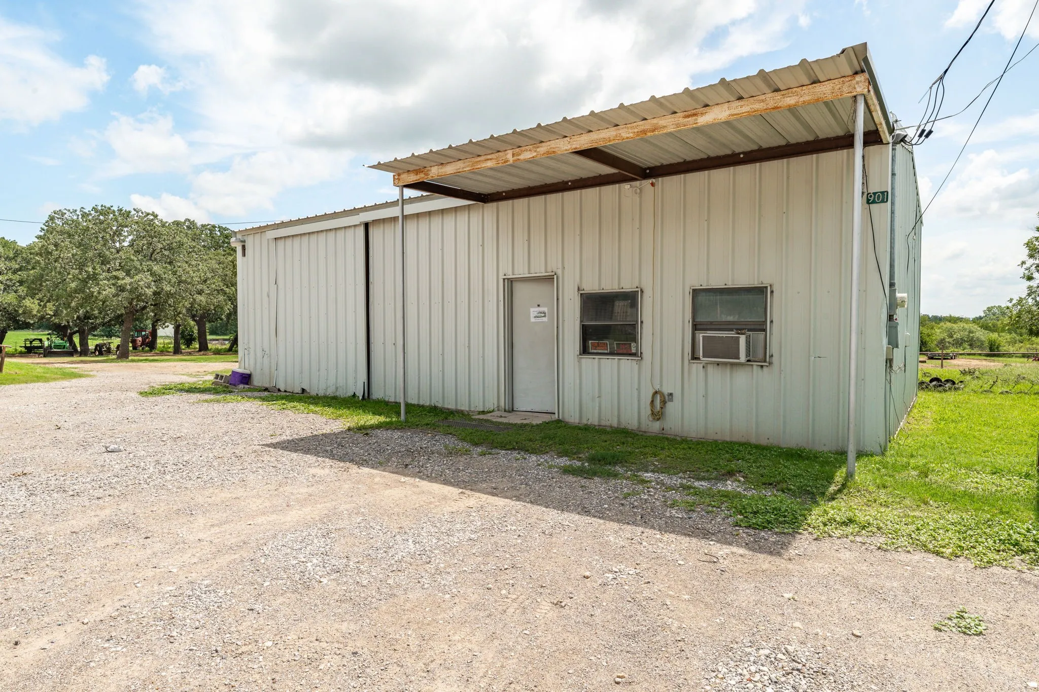 Business For Sale in Comanche County , 901 E Navarro Avenue, De Leon, Texas 76444, 0, 0, Garage spaces, 0 Sqft, built in 2021, mls#21281192, Real Estate Agent in De Leon, Homes For Sale in Comanche county, Homes For Sale in De Leon, Realtor in De Leon Texas, Real Estate Brokerage Independent Realty Texas, Luminita Cordes Realtor