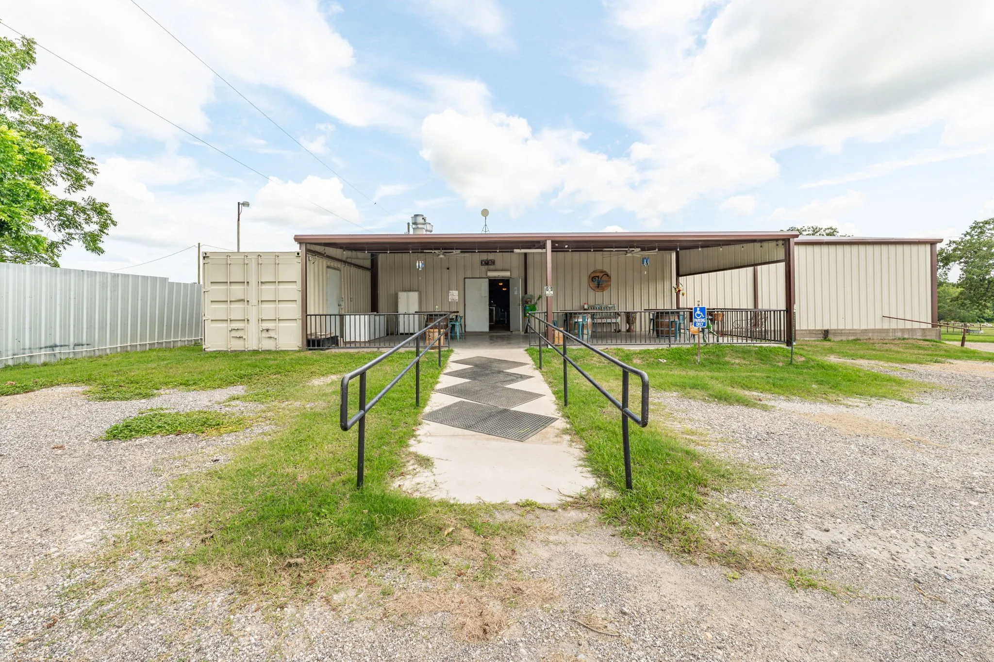 Business For Sale in Comanche County , 901 E Navarro Avenue, De Leon, Texas 76444, 0, 0, Garage spaces, 0 Sqft, built in 2021, mls#21281192, Real Estate Agent in De Leon, Homes For Sale in Comanche county, Homes For Sale in De Leon, Realtor in De Leon Texas, Real Estate Brokerage Independent Realty Texas, Luminita Cordes Realtor