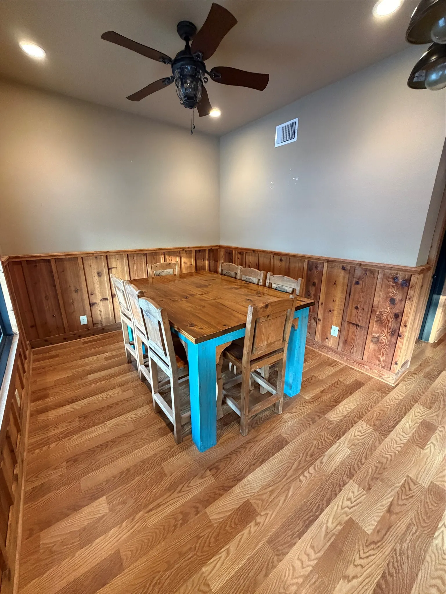 Office For Sale in Brown County , 708 Main St, Blanket, Texas 76432, 0, 0, Garage spaces, 0 Sqft, built in 1950, mls#21283007, Real Estate Agent in Blanket, Homes For Sale in Brown county, Homes For Sale in Blanket, Realtor in Blanket Texas, Real Estate Brokerage Independent Realty Texas, Luminita Cordes Realtor