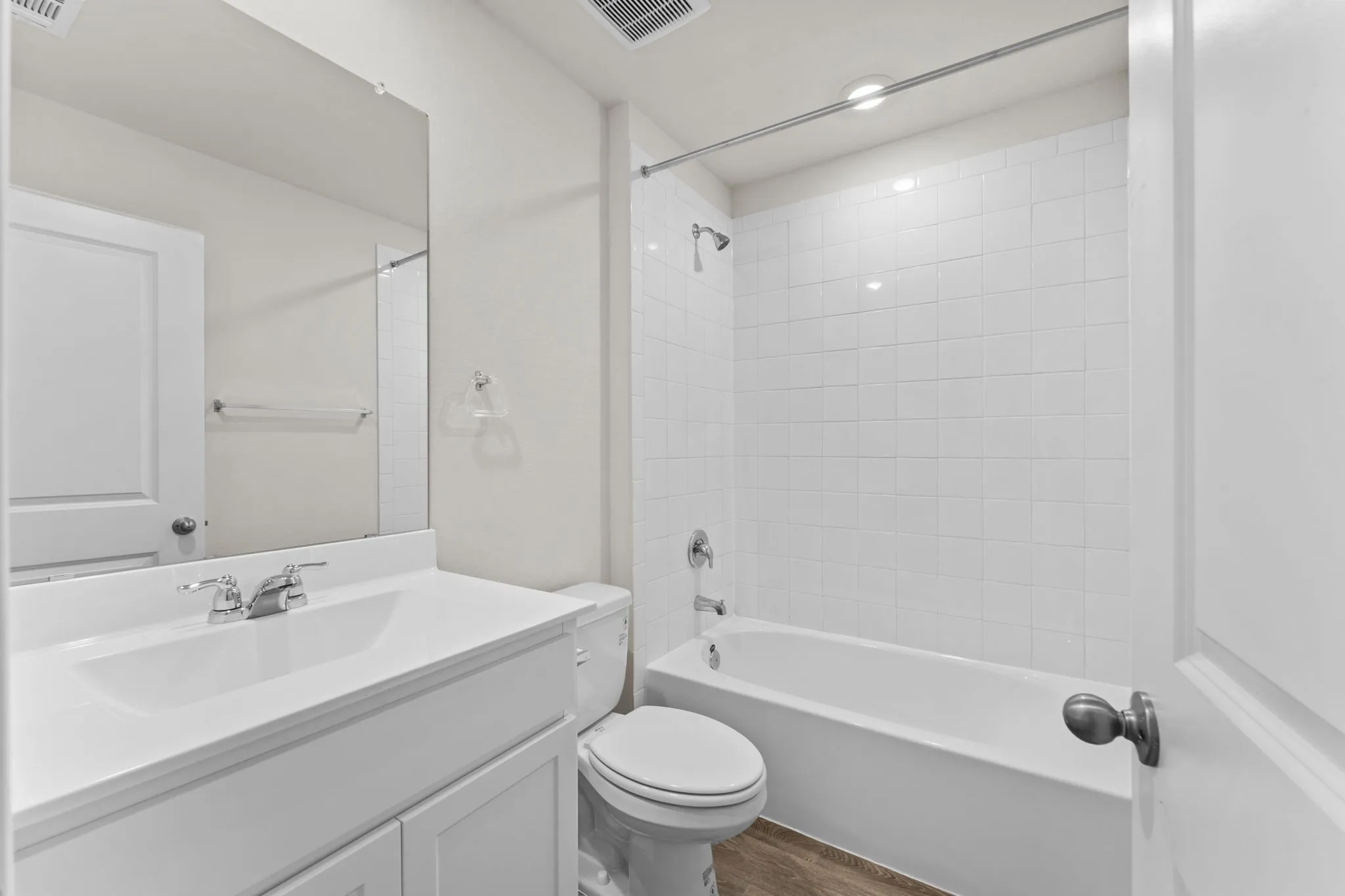Single Family Residence For Sale in Guadalupe County , 915 Prince Albert, Seguin, Texas 78155, 4 Bedrooms, 2 Bathrooms, 2 Garage spaces, 1,476 Sqft, built in 2025, Price $264,500, mls#21282990, Real Estate Agent in Seguin, Homes For Sale in Guadalupe county, Homes For Sale in Seguin, Realtor in Seguin Texas, Real Estate Brokerage Independent Realty Texas, Luminita Cordes Realtor