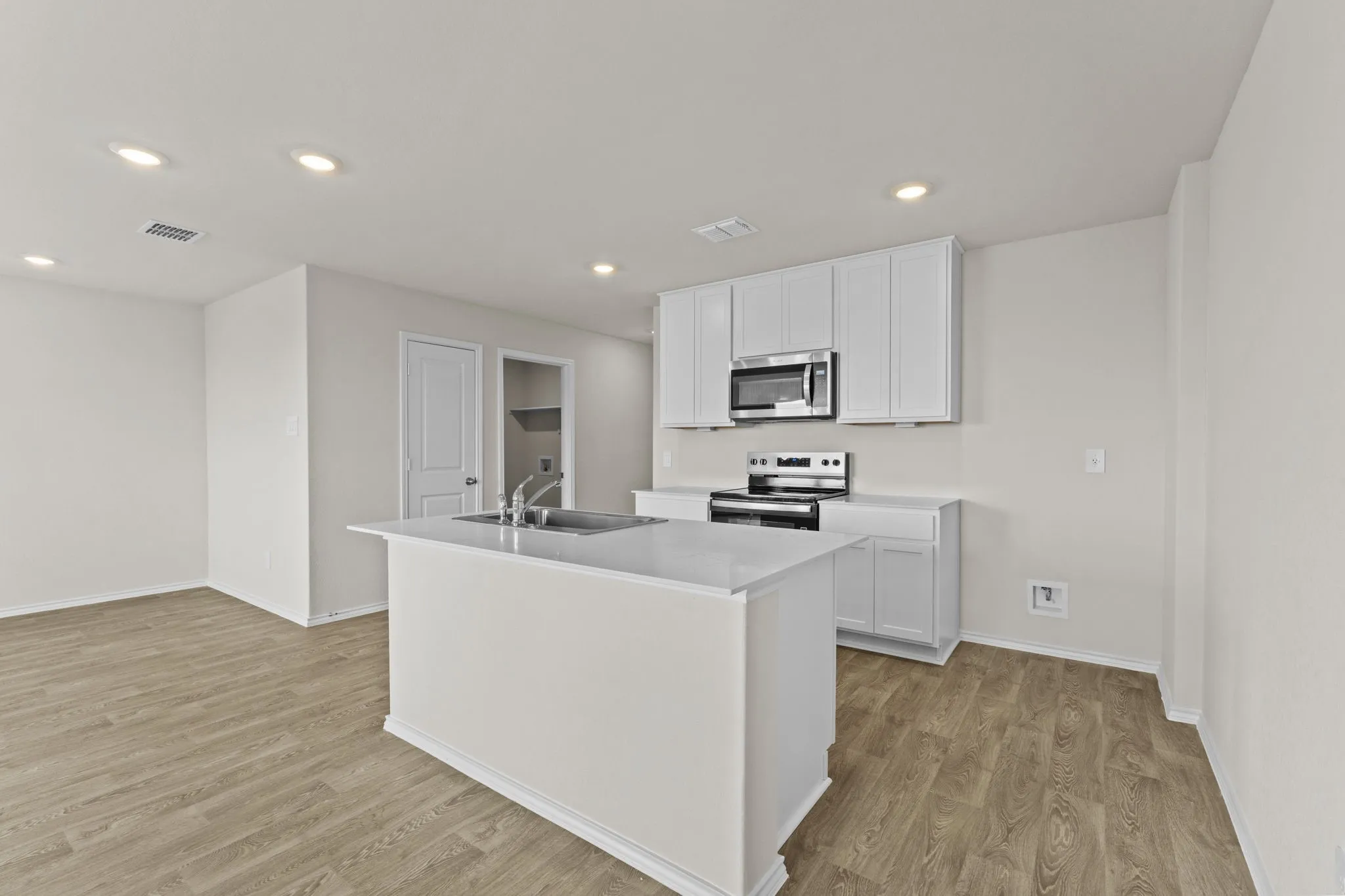 Single Family Residence For Sale in Guadalupe County , 915 Prince Albert, Seguin, Texas 78155, 4 Bedrooms, 2 Bathrooms, 2 Garage spaces, 1,476 Sqft, built in 2025, Price $264,500, mls#21282990, Real Estate Agent in Seguin, Homes For Sale in Guadalupe county, Homes For Sale in Seguin, Realtor in Seguin Texas, Real Estate Brokerage Independent Realty Texas, Luminita Cordes Realtor