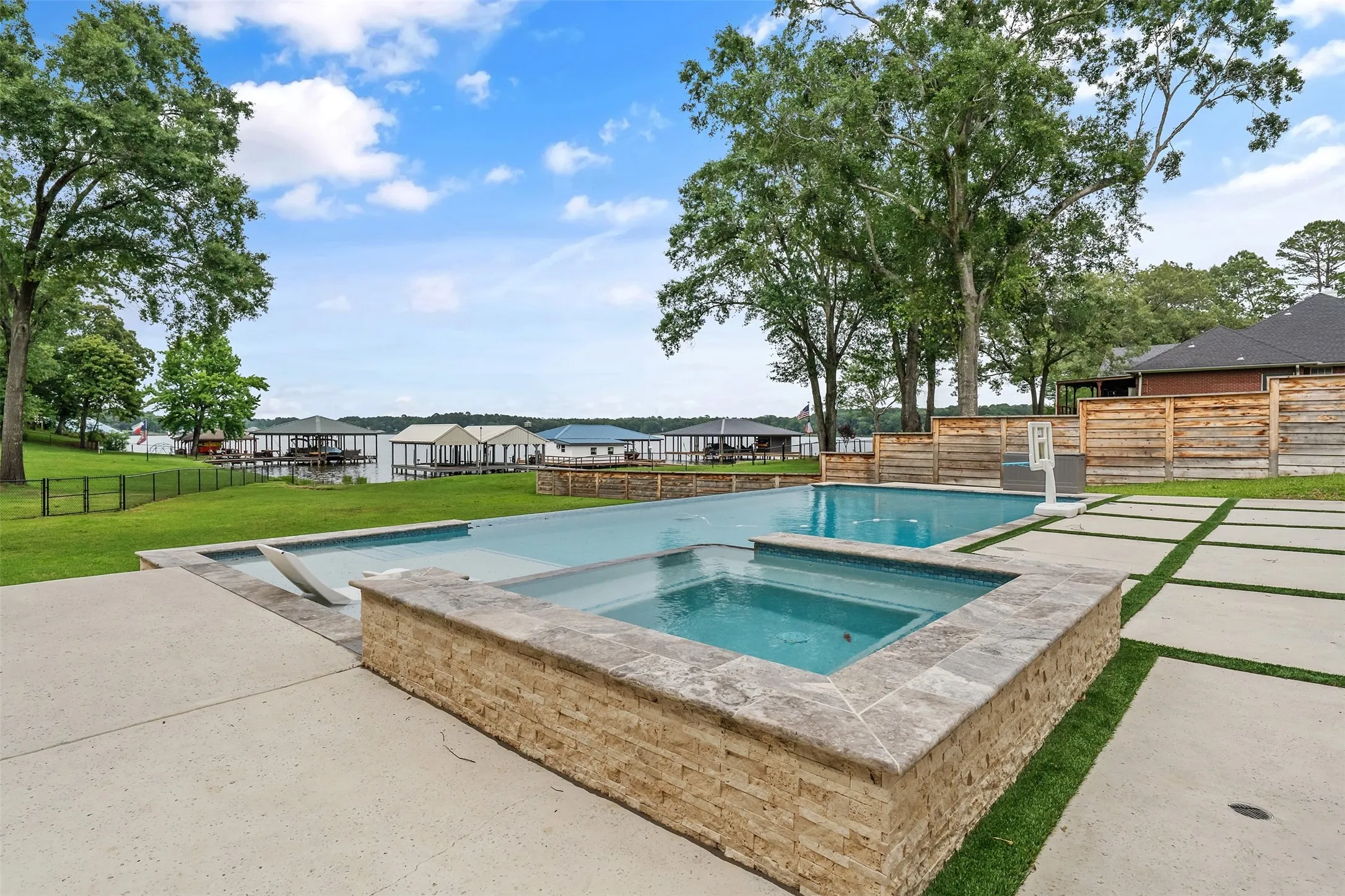 Single Family Residence For Sale in Smith County , 16837 Wilson, Tyler, Texas 75707, 5 Bedroom, 2 Bathroom, Garage spaces, 2,540 Sqft, built in 2024, mls#21282503, Real Estate Agent in Tyler, Homes For Sale in Smith county, Homes For Sale in Tyler, Realtor in Tyler Texas, Real Estate Brokerage Independent Realty Texas, Luminita Cordes Realtor