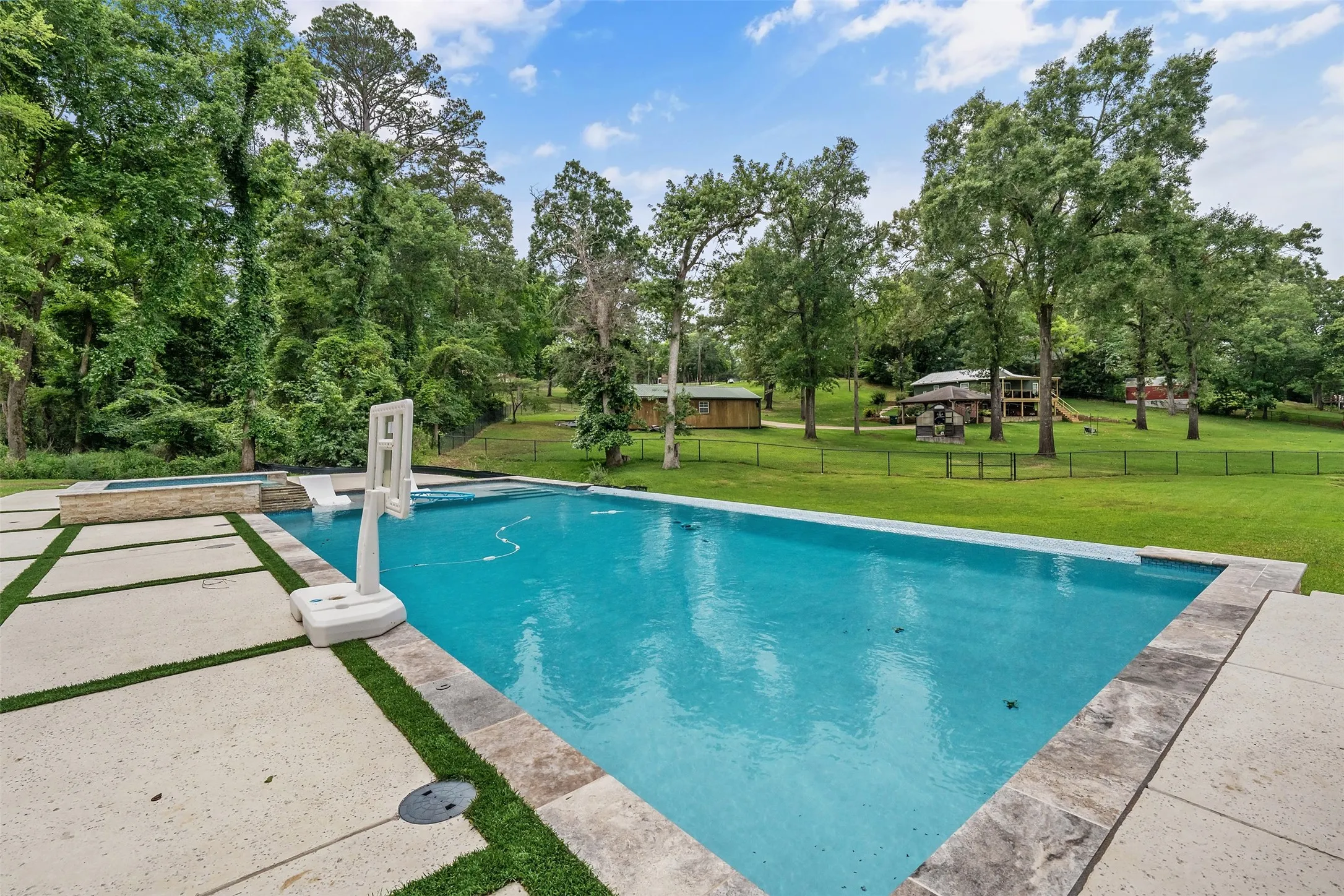 Single Family Residence For Sale in Smith County , 16837 Wilson, Tyler, Texas 75707, 5 Bedroom, 2 Bathroom, Garage spaces, 2,540 Sqft, built in 2024, mls#21282503, Real Estate Agent in Tyler, Homes For Sale in Smith county, Homes For Sale in Tyler, Realtor in Tyler Texas, Real Estate Brokerage Independent Realty Texas, Luminita Cordes Realtor