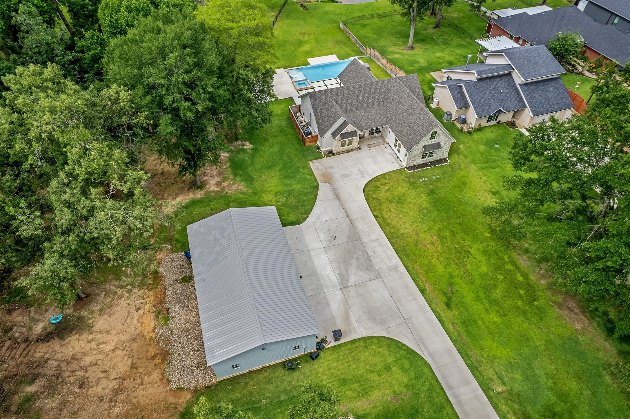 Single Family Residence For Sale in Smith County , 16837 Wilson, Tyler, Texas 75707, 5 Bedroom, 2 Bathroom, Garage spaces, 2,540 Sqft, built in 2024, mls#21282503, Real Estate Agent in Tyler, Homes For Sale in Smith county, Homes For Sale in Tyler, Realtor in Tyler Texas, Real Estate Brokerage Independent Realty Texas, Luminita Cordes Realtor
