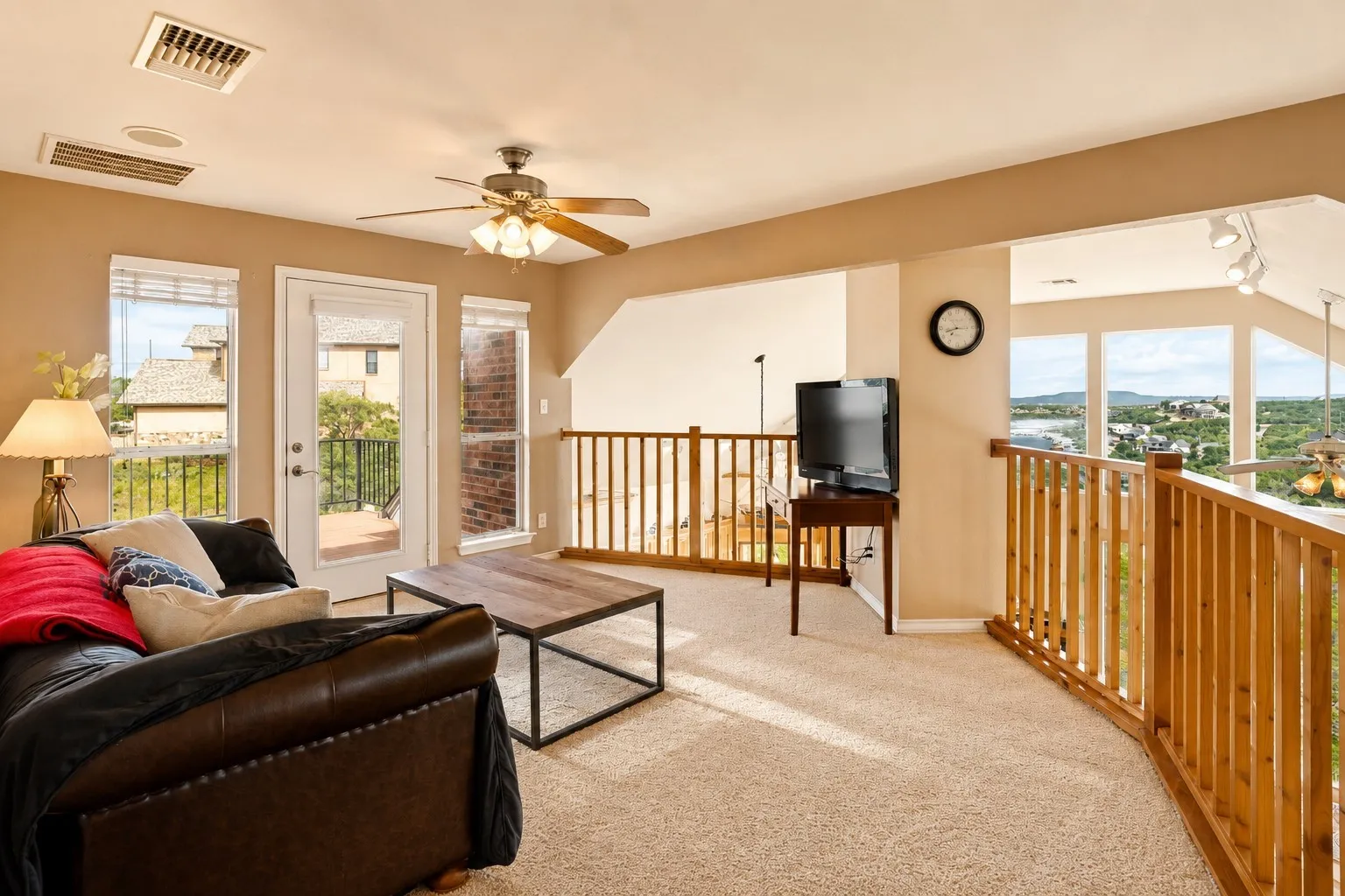 Single Family Residence For Sale in Palo Pinto County , 350 Castle Harbour Drive, Graford, Texas 76449, 4 Bedrooms, 3 Bathrooms, 2 Garage spaces, 2,989 Sqft, built in 2002, Price $756,000, mls#21283064, Real Estate Agent in Graford, Homes For Sale in Palo Pinto county, Homes For Sale in Graford, Realtor in Graford Texas, Real Estate Brokerage Independent Realty Texas, Luminita Cordes Realtor
