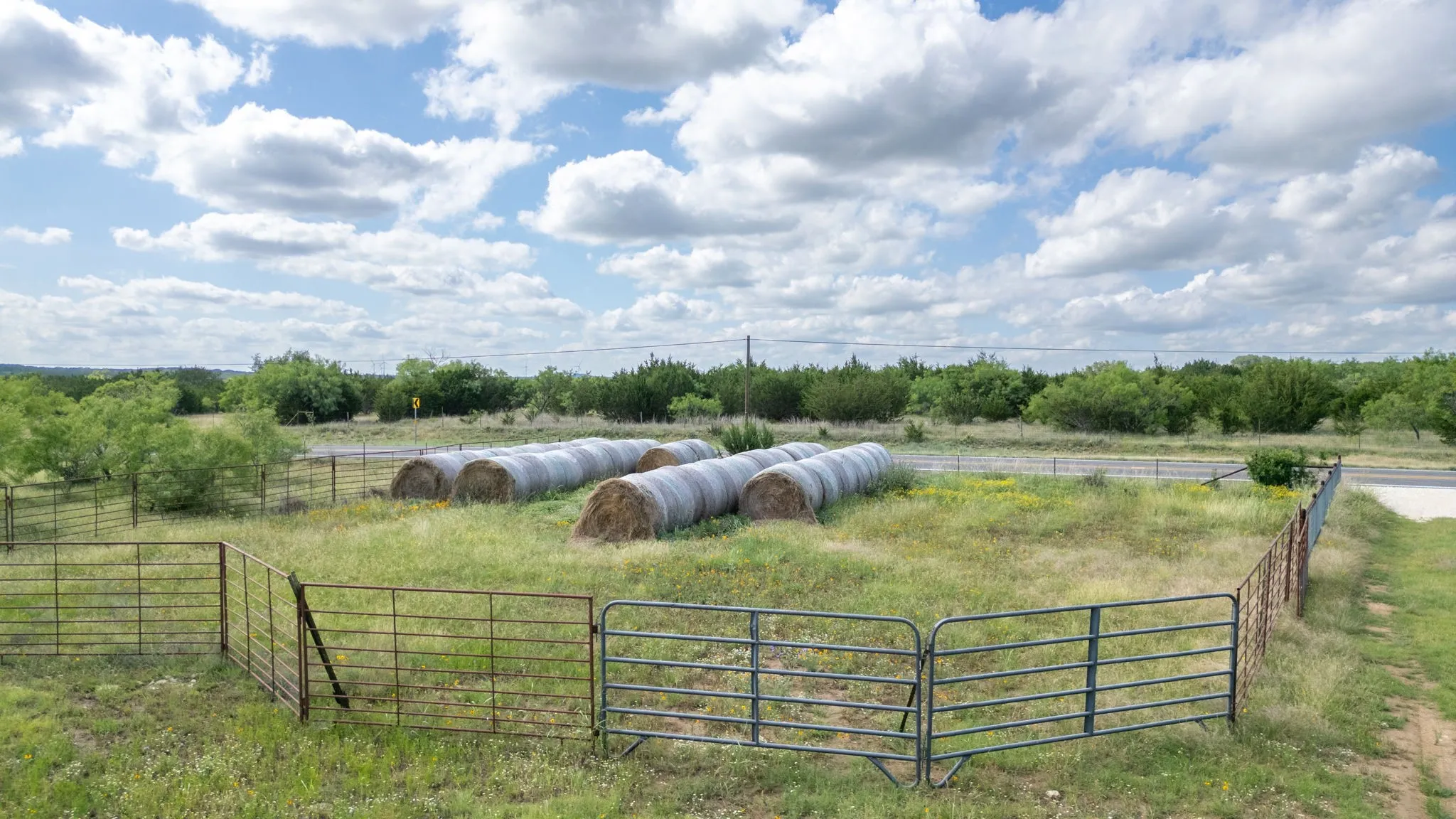 Ranch For Sale in Lampasas County , 11126 Fm 581 E, Lometa, Texas 76853, 0, 0, Garage spaces, 0 Sqft, built in 1978, Price $1,998,000, mls#21283068, Real Estate Agent in Lometa, Homes For Sale in Lampasas county, Homes For Sale in Lometa, Realtor in Lometa Texas, Real Estate Brokerage Independent Realty Texas, Luminita Cordes Realtor