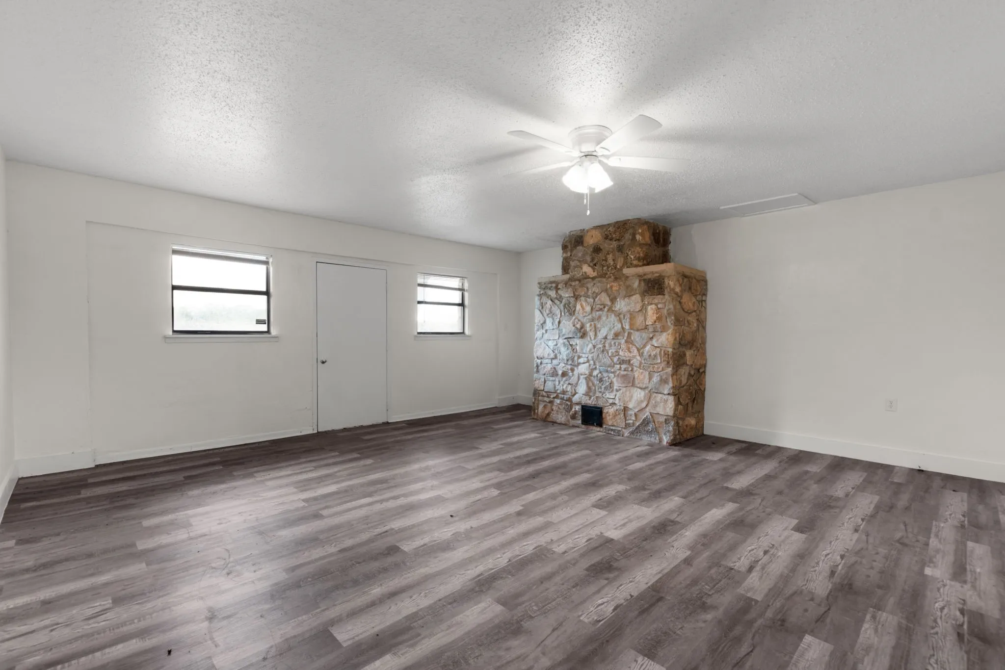 Ranch For Sale in Lampasas County , 11126 Fm 581 E, Lometa, Texas 76853, 0, 0, Garage spaces, 0 Sqft, built in 1978, Price $1,998,000, mls#21283068, Real Estate Agent in Lometa, Homes For Sale in Lampasas county, Homes For Sale in Lometa, Realtor in Lometa Texas, Real Estate Brokerage Independent Realty Texas, Luminita Cordes Realtor