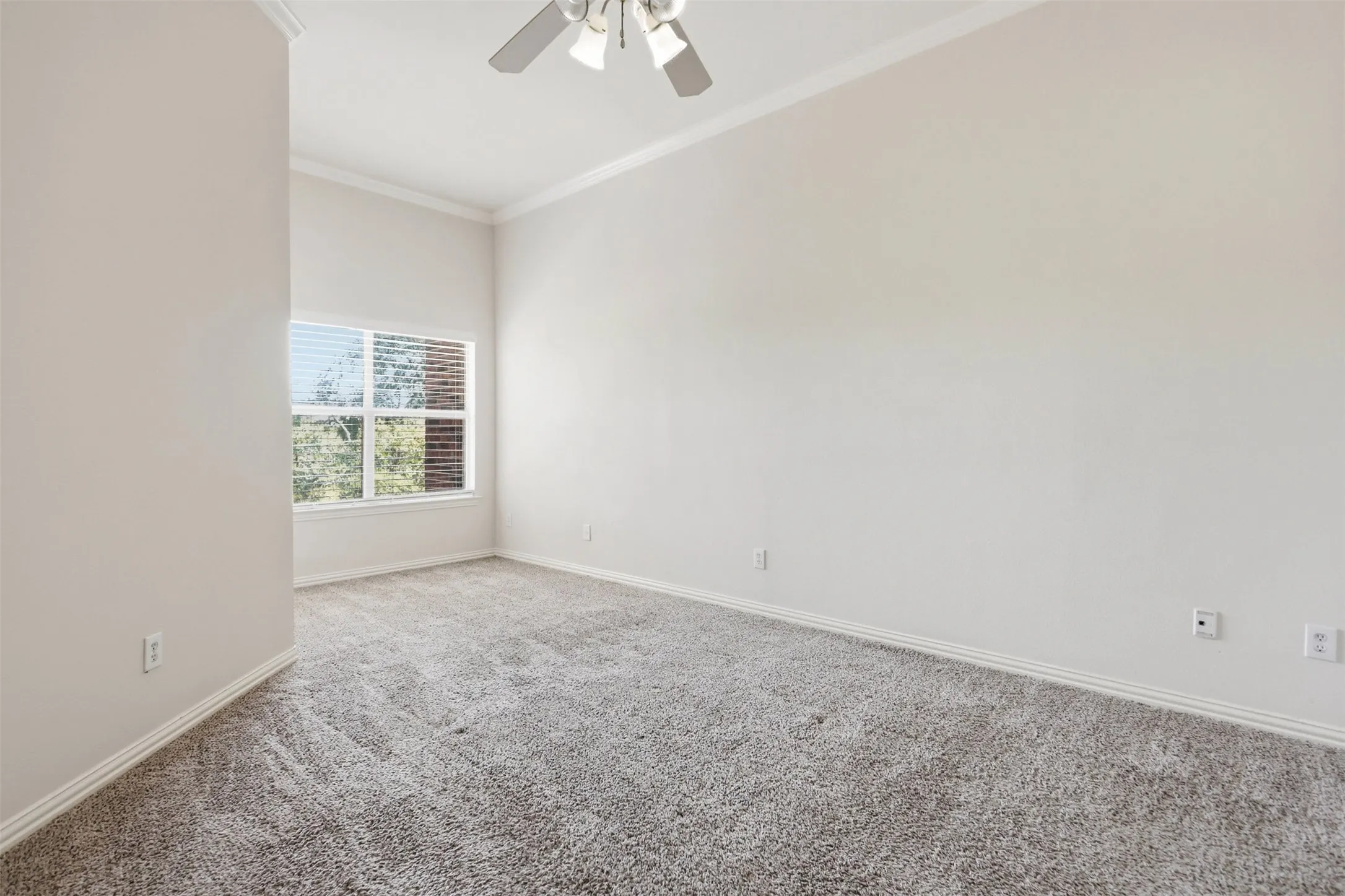 Triplex For Rent in Tarrant County , 121 Wildwood Court 200, Grapevine, Texas 76051, 3 Bedroom, 3 Bathroom, 2 Garage spaces, 1,533 Sqft, built in 2000, mls#21276867, Real Estate Agent in Grapevine, Homes For Rent in Tarrant county, Homes For Rent in Grapevine, Realtor in Grapevine Texas, Real Estate Brokerage Independent Realty Texas, Luminita Cordes Realtor