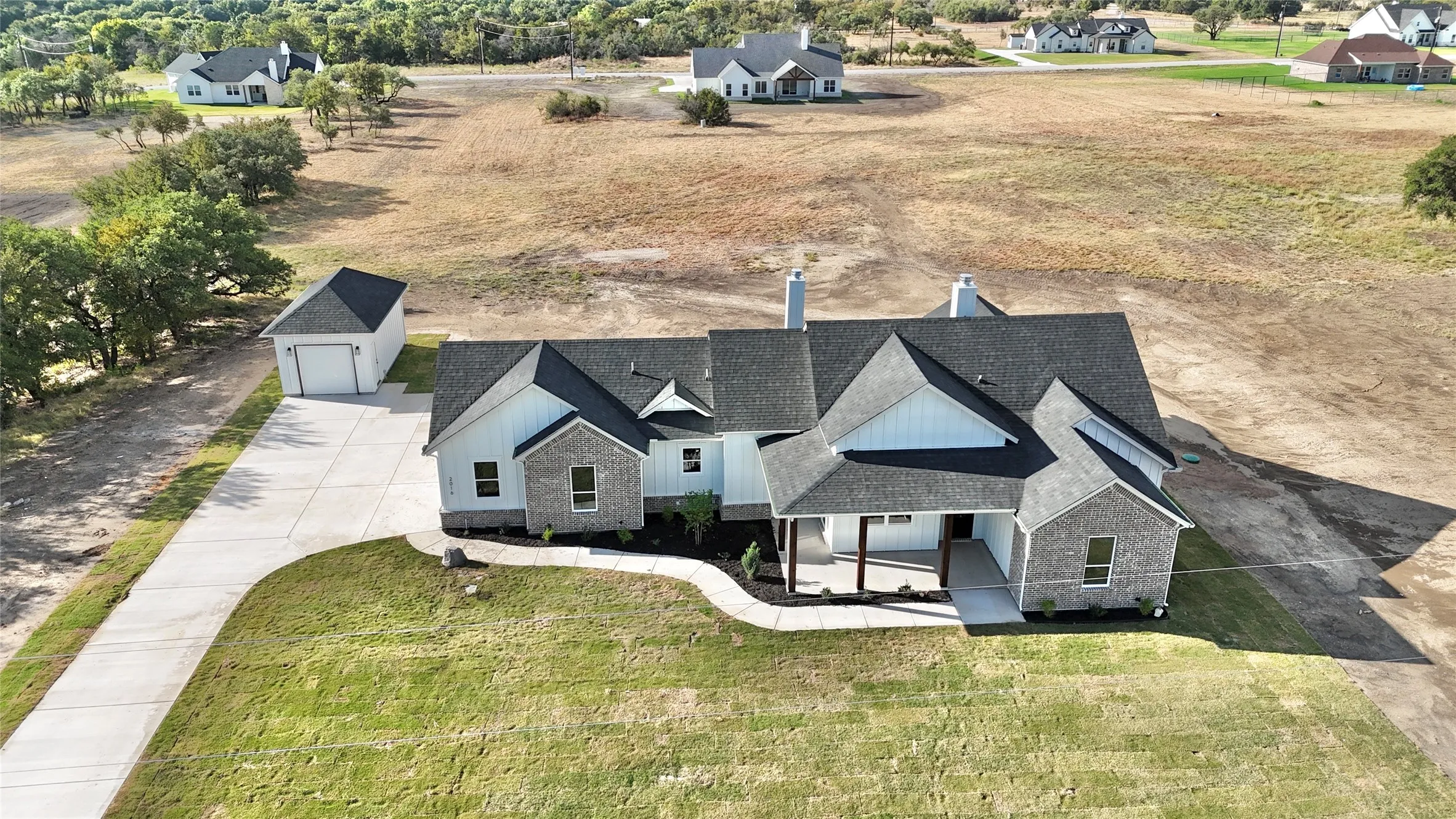 Single Family Residence For Sale in Parker County , 2016 Collin Street, Weatherford, Texas 76085, 3 Bedroom, 3 Bathroom, 3 Garage spaces, 1,874 Sqft, built in 2026, mls#21277350, Real Estate Agent in Weatherford, Homes For Sale in Parker county, Homes For Sale in Weatherford, Realtor in Weatherford Texas, Real Estate Brokerage Independent Realty Texas, Luminita Cordes Realtor