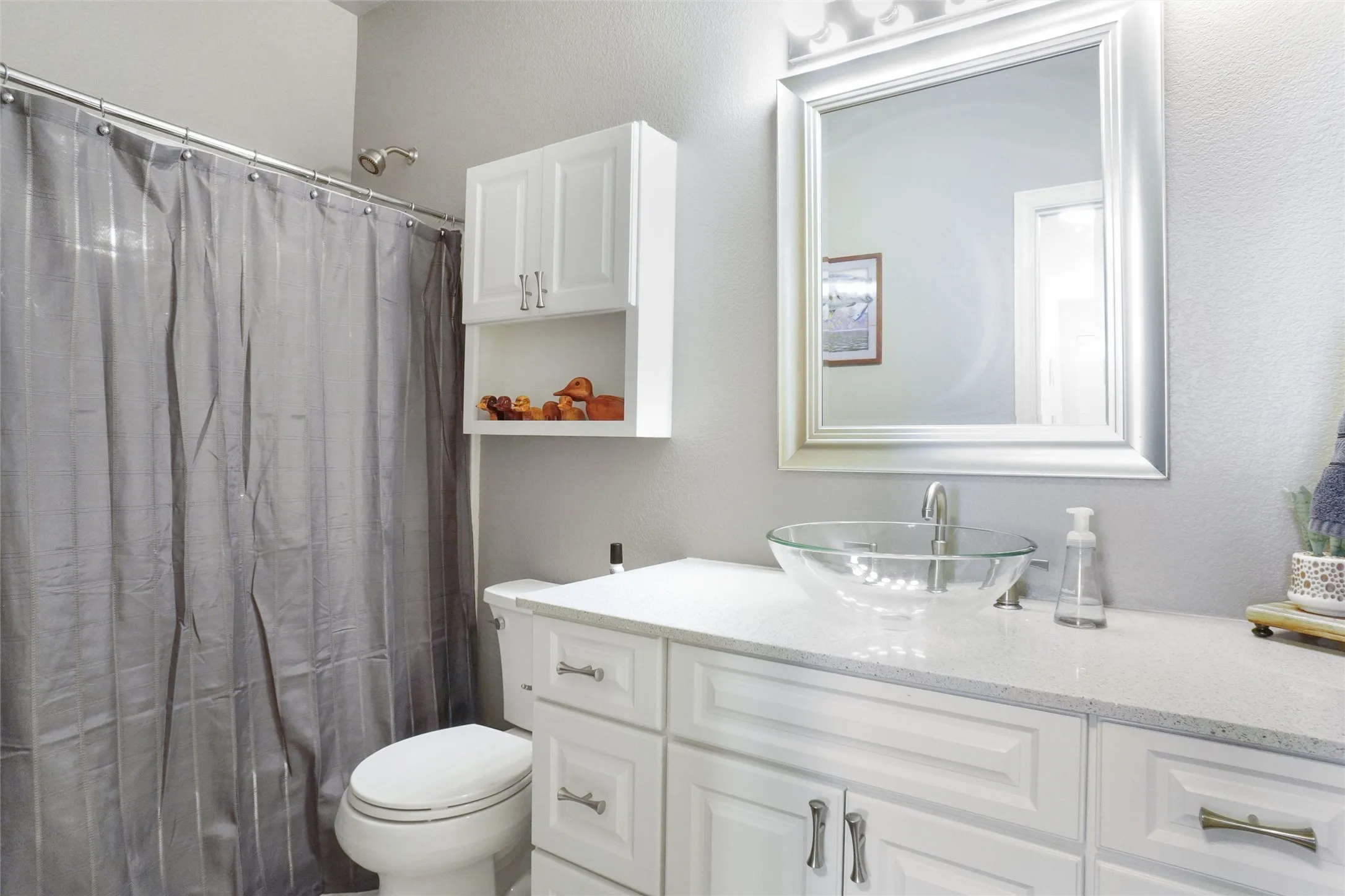 Farm For Sale in Denton County , 13340 John Day Road, Haslet, Texas 76052, 4 Bedroom, 5 Bathroom, 3 Garage spaces, 3,666 Sqft, built in 2007, mls#21283074, Real Estate Agent in Haslet, Homes For Sale in Denton county, Homes For Sale in Haslet, Realtor in Haslet Texas, Real Estate Brokerage Independent Realty Texas, Luminita Cordes Realtor