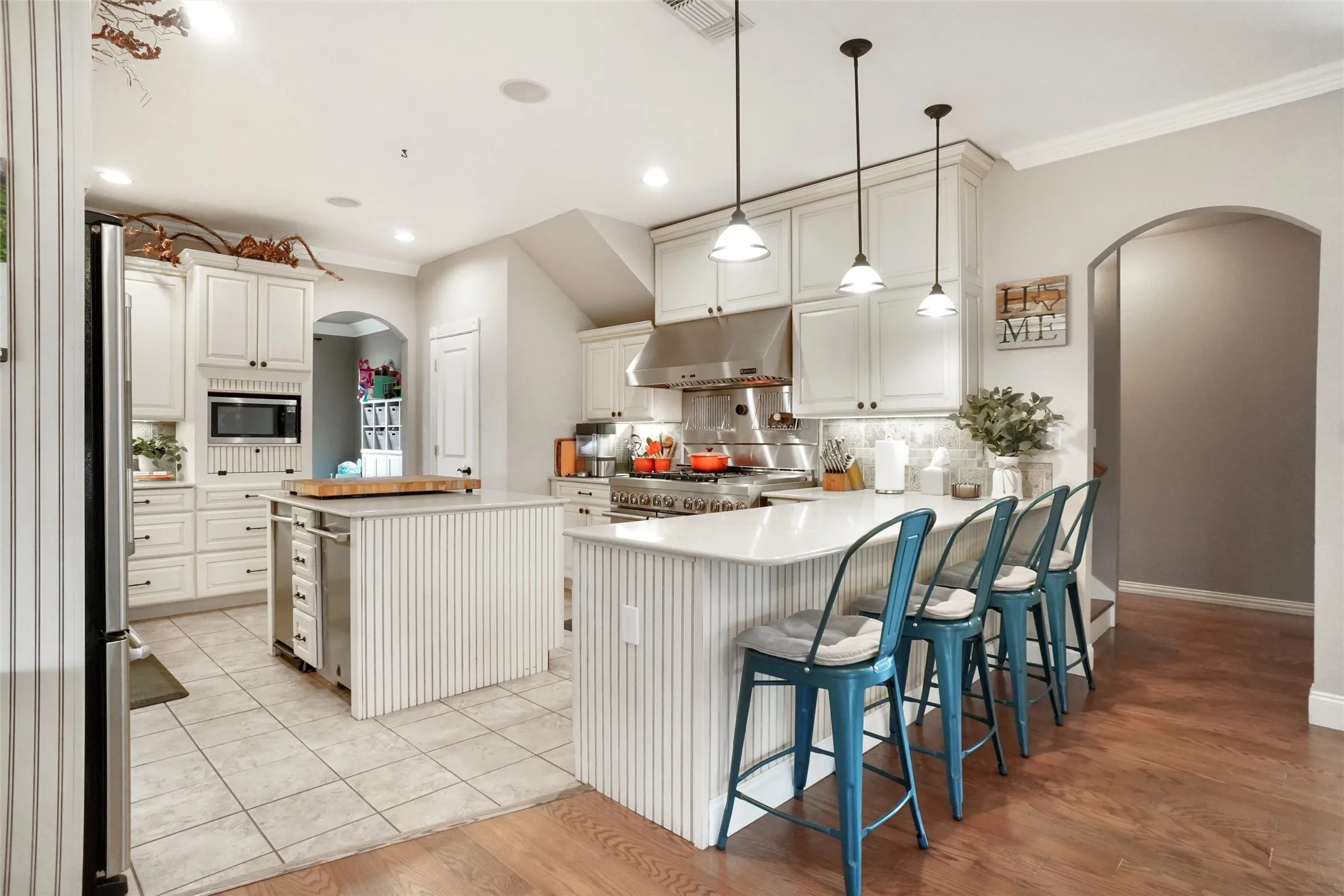 Farm For Sale in Denton County , 13340 John Day Road, Haslet, Texas 76052, 4 Bedroom, 5 Bathroom, 3 Garage spaces, 3,666 Sqft, built in 2007, mls#21283074, Real Estate Agent in Haslet, Homes For Sale in Denton county, Homes For Sale in Haslet, Realtor in Haslet Texas, Real Estate Brokerage Independent Realty Texas, Luminita Cordes Realtor